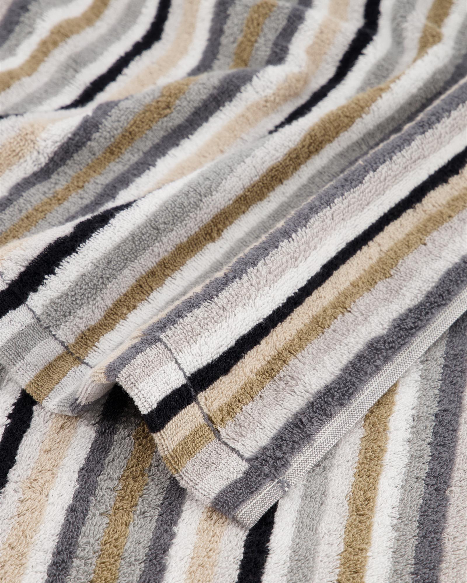 Cawö - Life Style Streifen 7048 - Farbe: 37 - kiesel - Duschtuch 70x140 cm