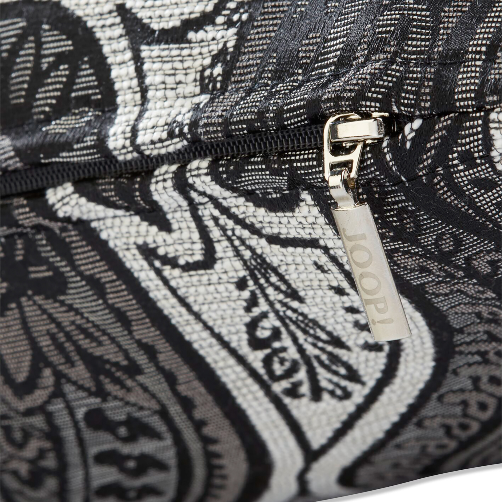 JOOP! Kissenhüllen Paisley Allover Silbergrau - 010