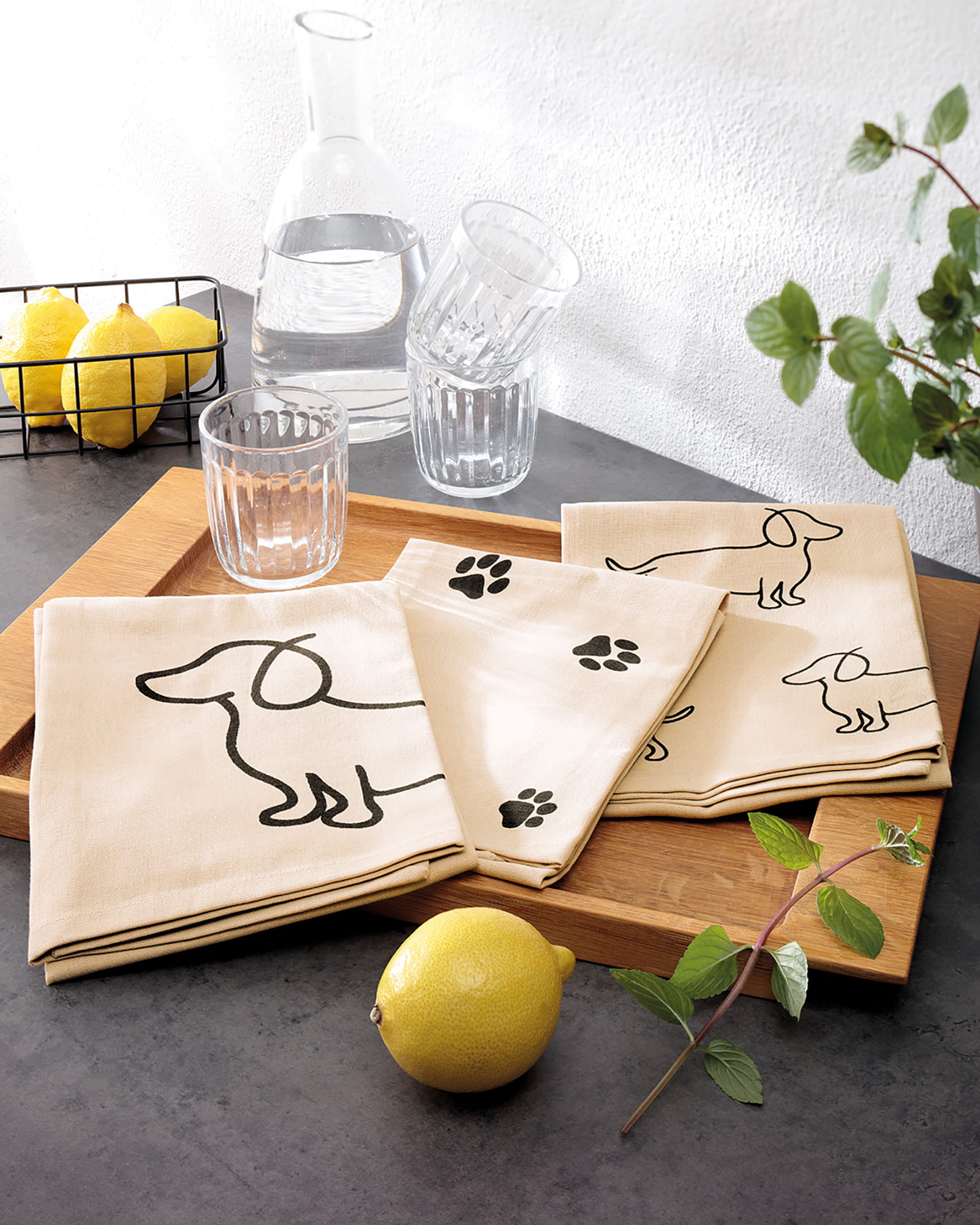 Cawö Home Geschirrtücher Cuisine WE LOVE DOGS Paws 6247 schwarz/beige - 93 - 50x70 cm