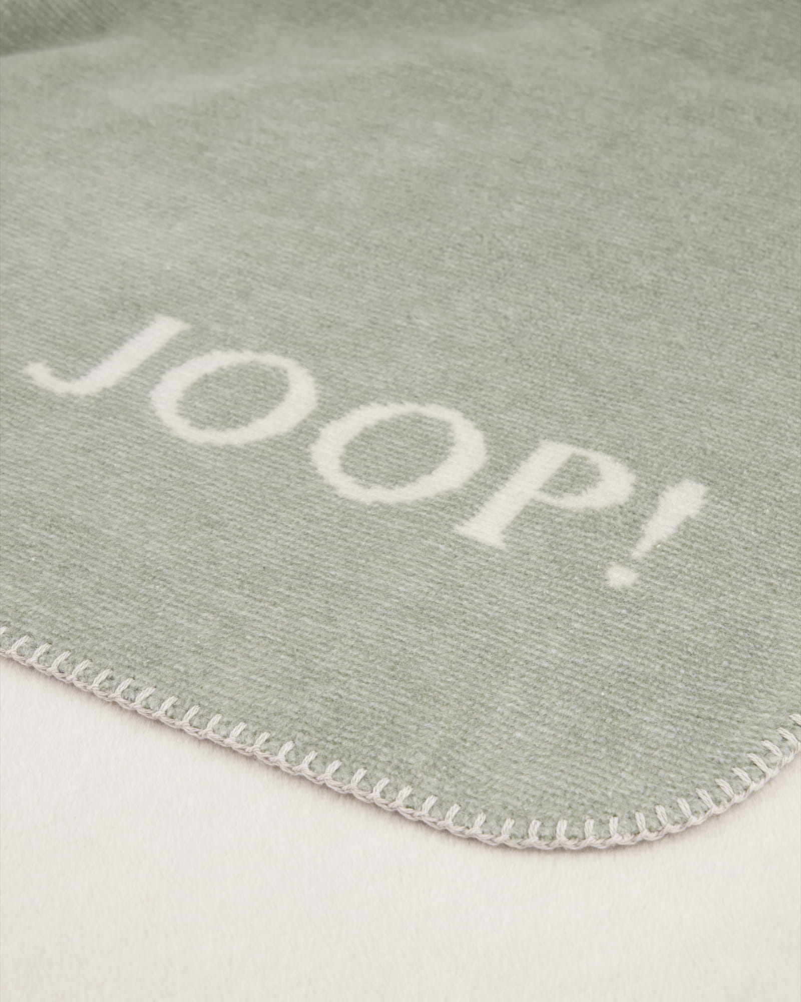 JOOP! Wohndecke Melange-Doubleface - Größe: 150x200 cm - Farbe: Jade-Natur