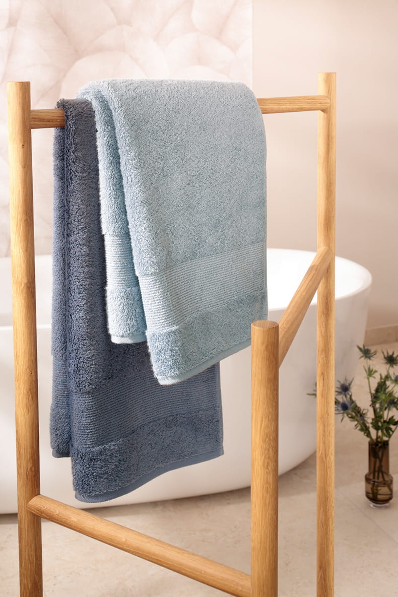 Cawö Handtücher THE LUXURY 5000 sturmblau - 127 - Duschtuch 80x150 cm