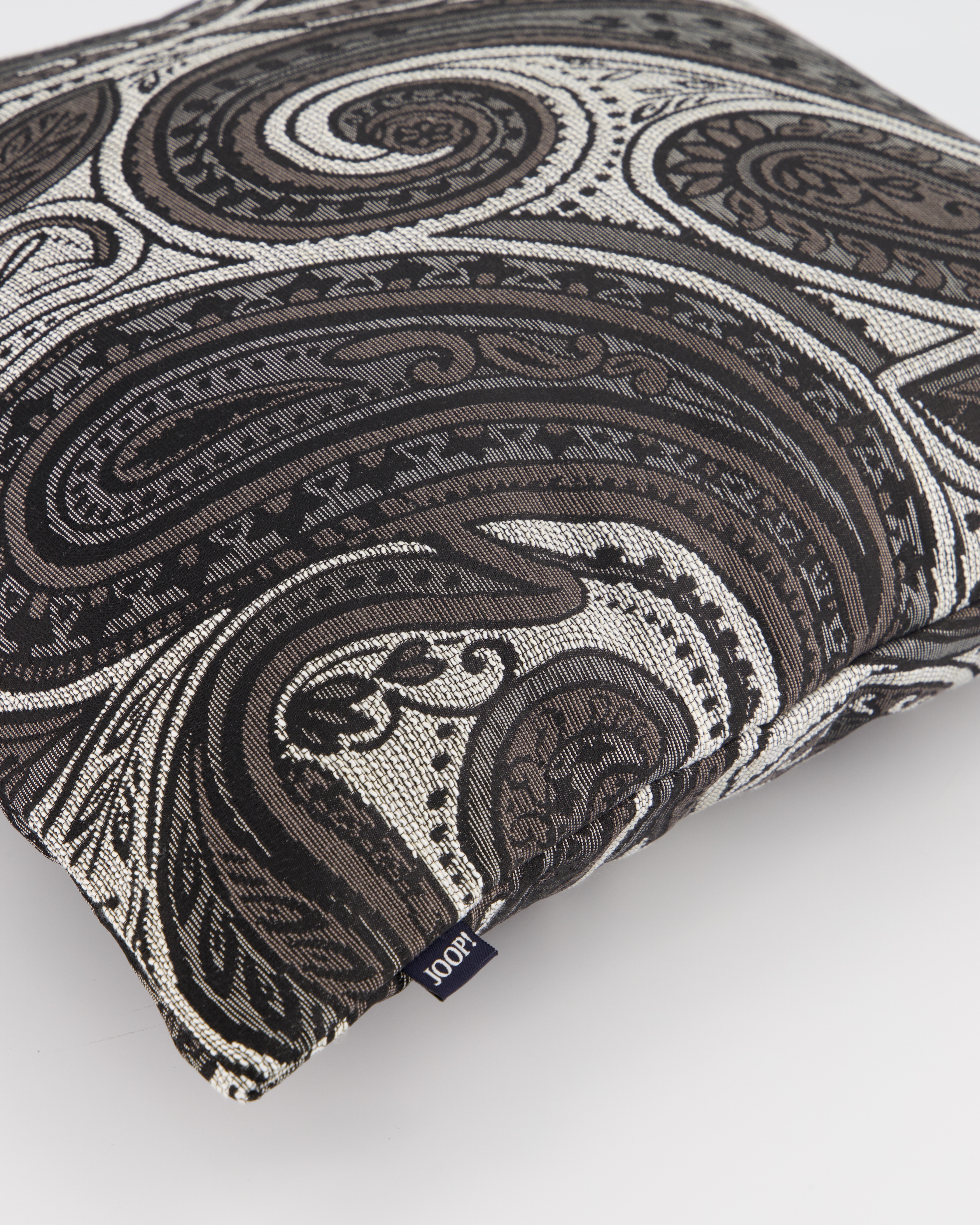 JOOP! Kissenhüllen Paisley Allover Silbergrau - 010