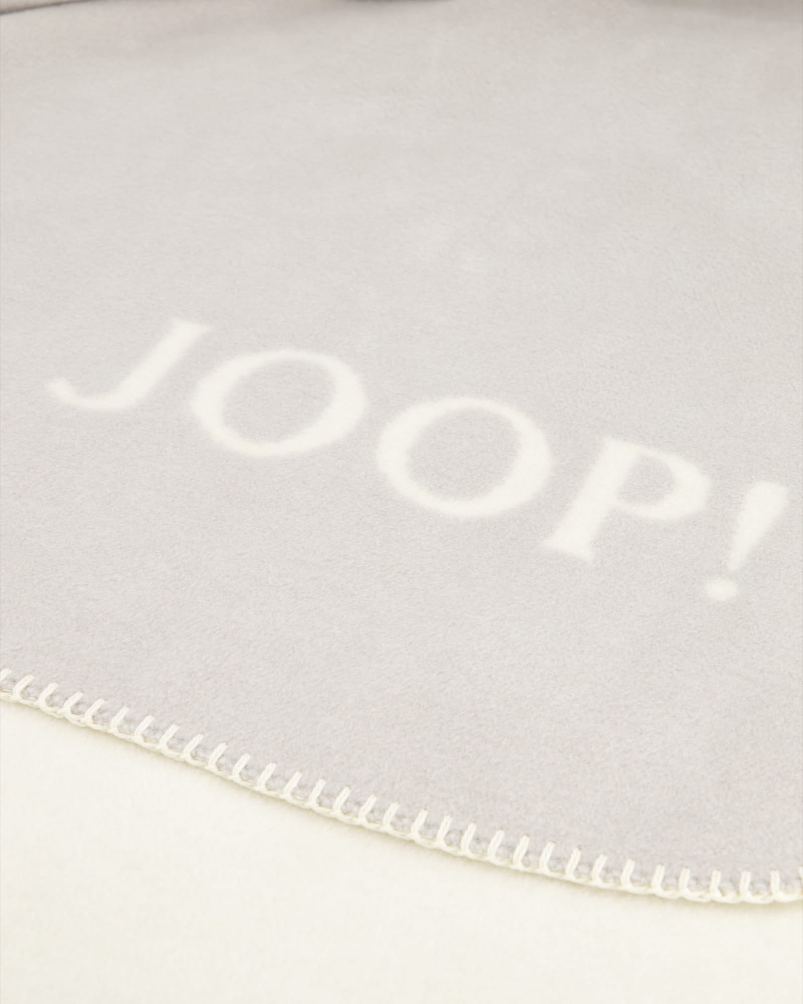 JOOP! Wohndecke Uni-Doubleface - Größe: 150x200 cm - Farbe: Rauch-Ecru
