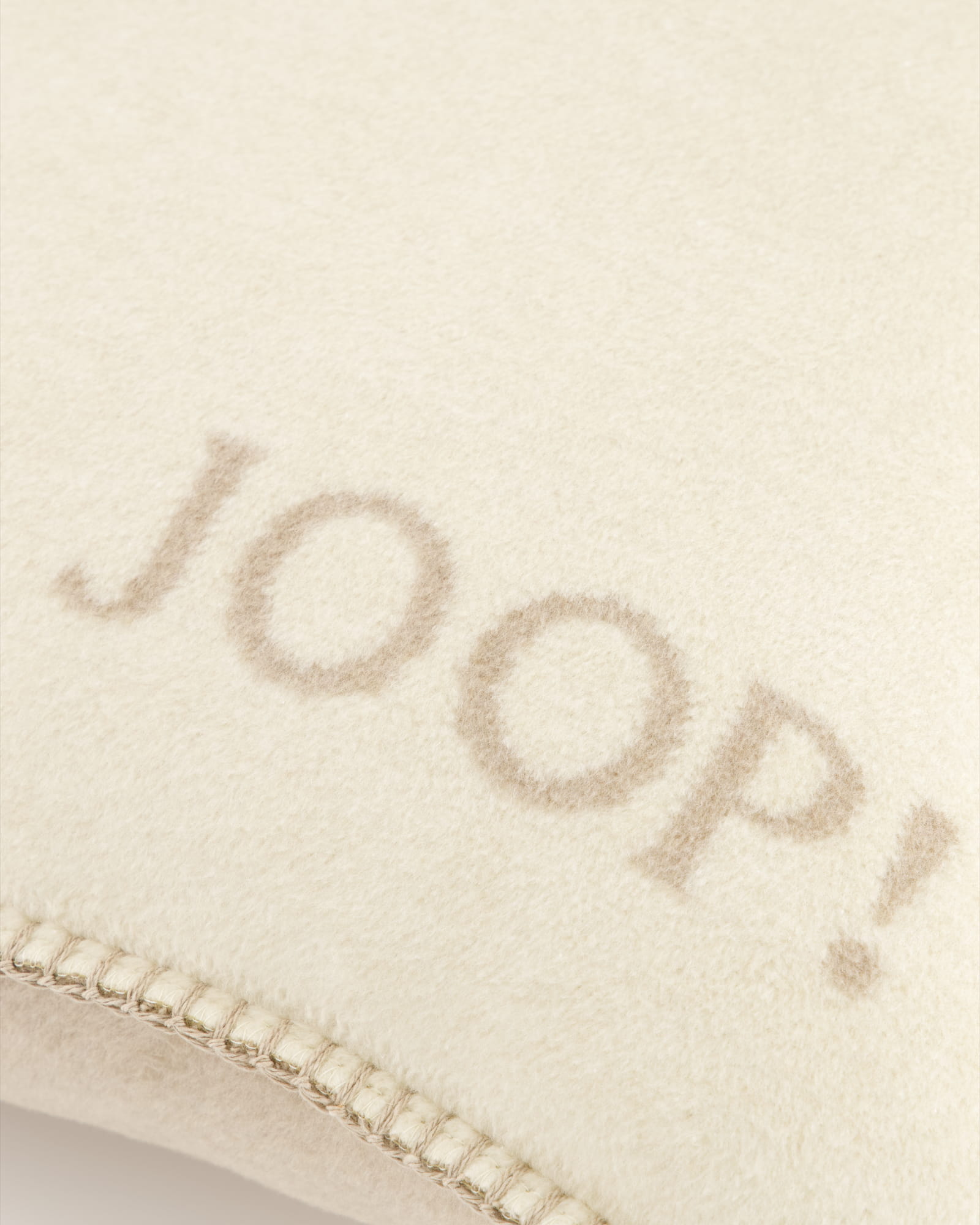 JOOP! Kissenhülle Uni-Doubleface - Größe: 50x50 cm - Farbe: Pergament-Sand