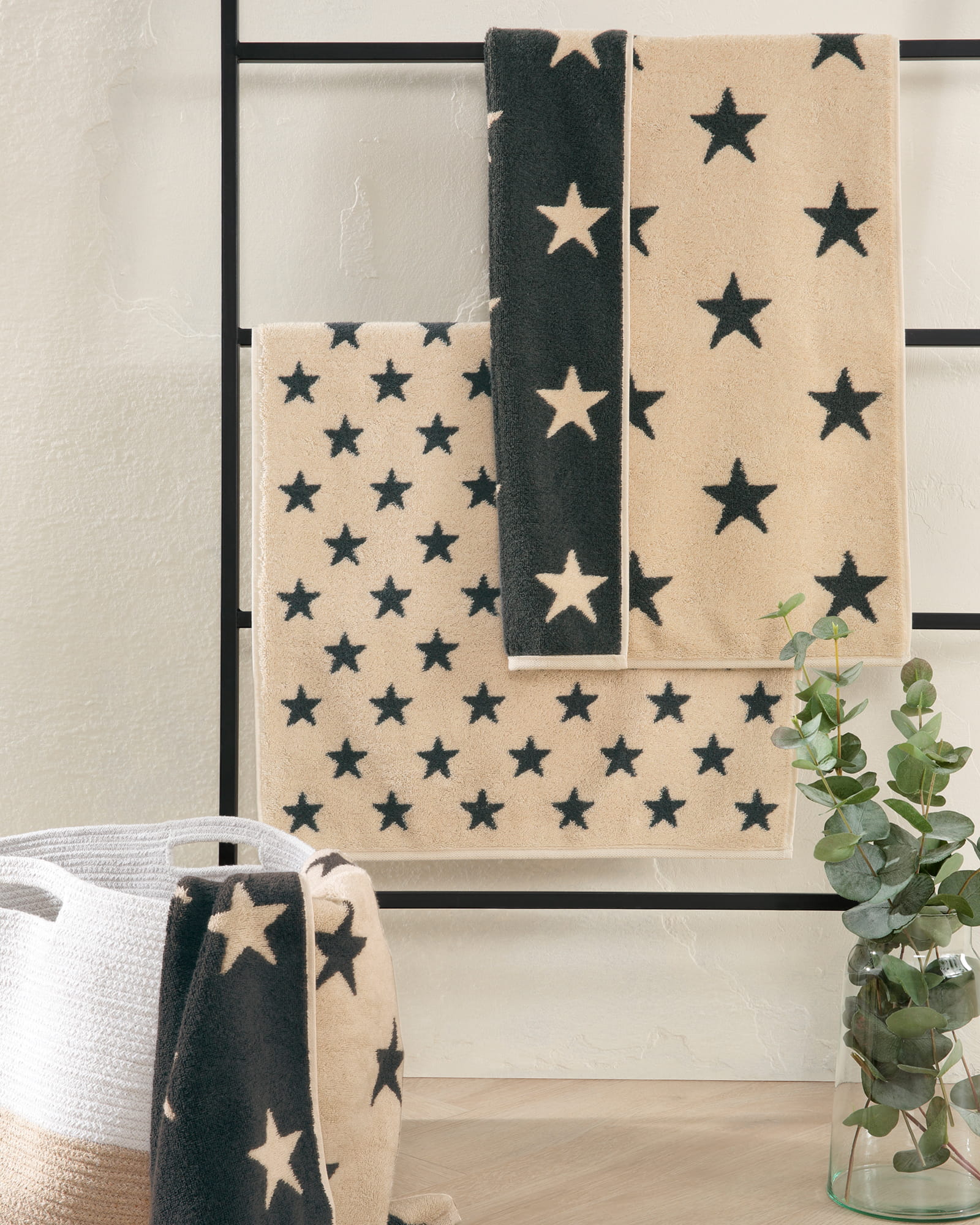 Cawö Handtücher NEW STARS Sterne klein 6261 beige/basalt - 37 - Waschhandschuh 16x22 cm