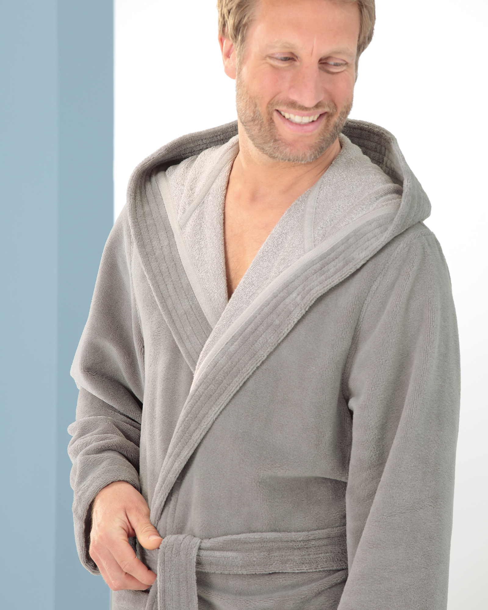 Cawö Home Herren Bademantel Kapuze 801 - Farbe: graphit - 73 - L
