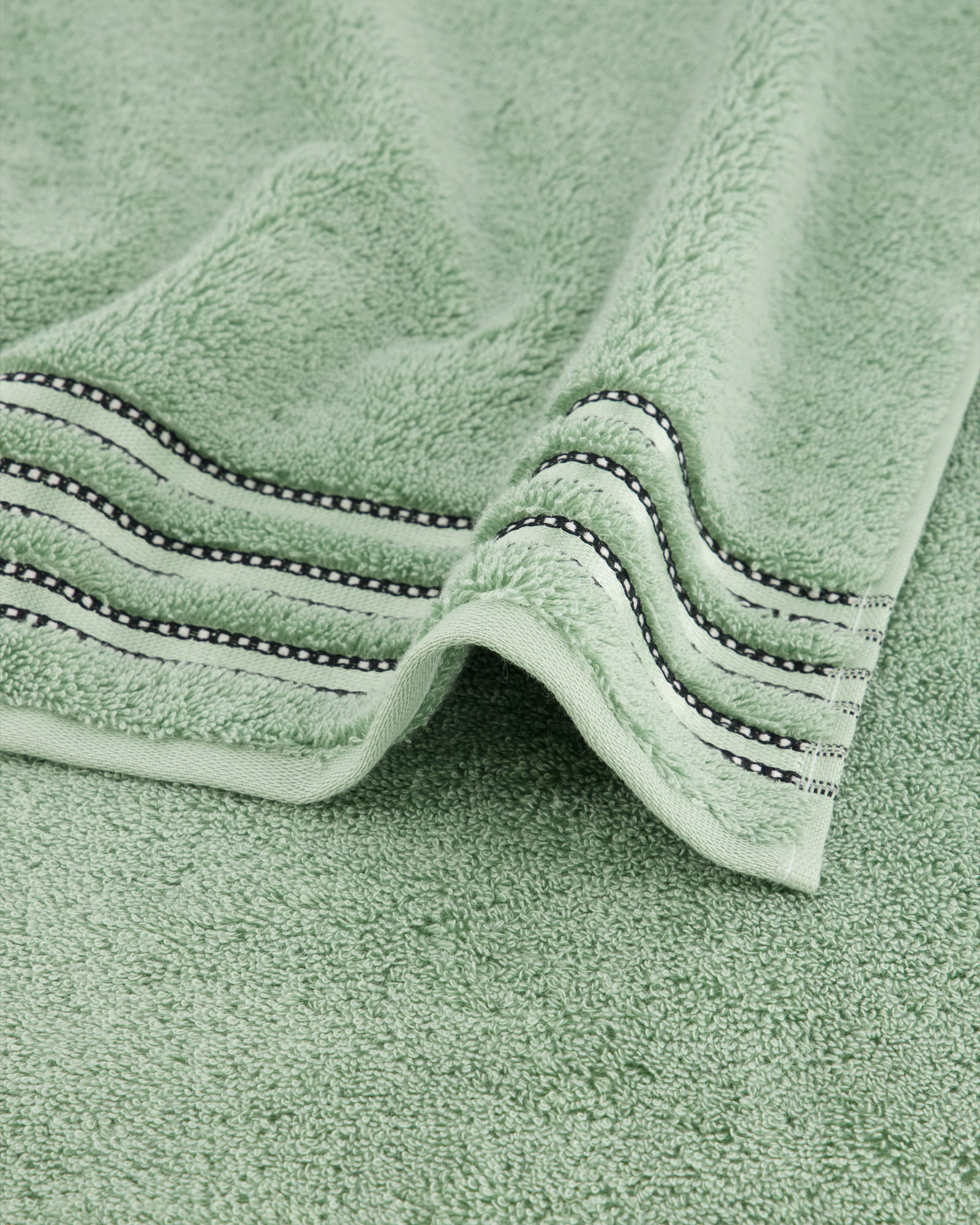 Vossen Handtücher Cult de Luxe soft green - 5305 - Waschhandschuh 16x22 cm
