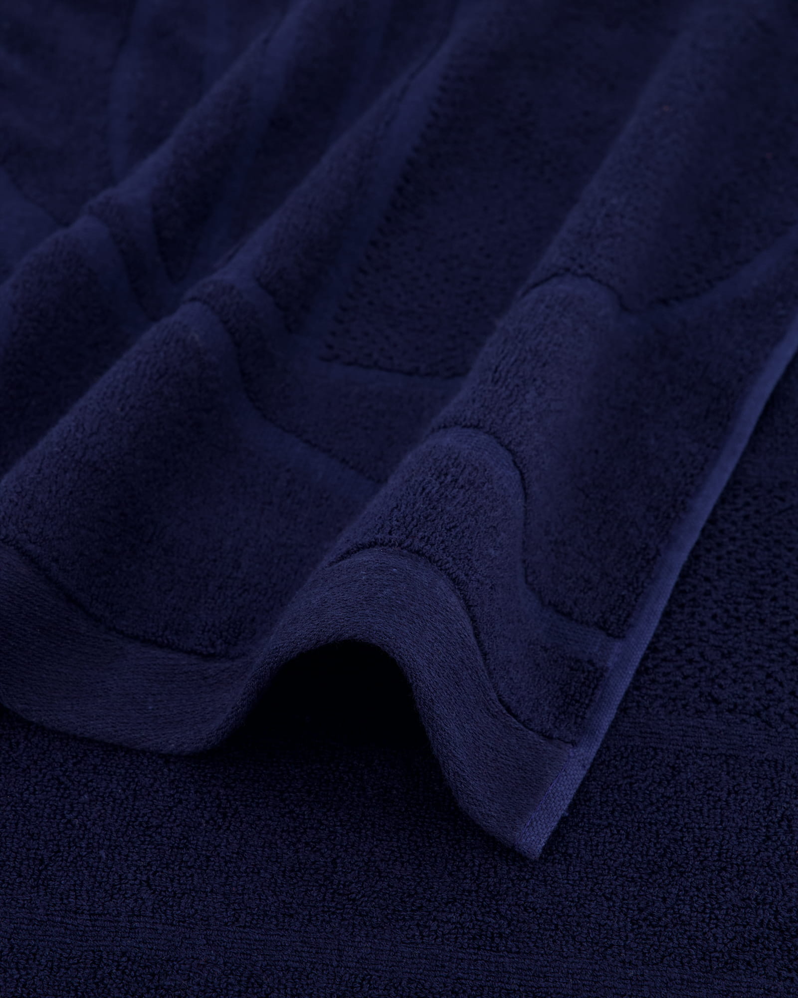 Möve Handtücher Autumn Delights Grafikstruktur dark blue - 426
