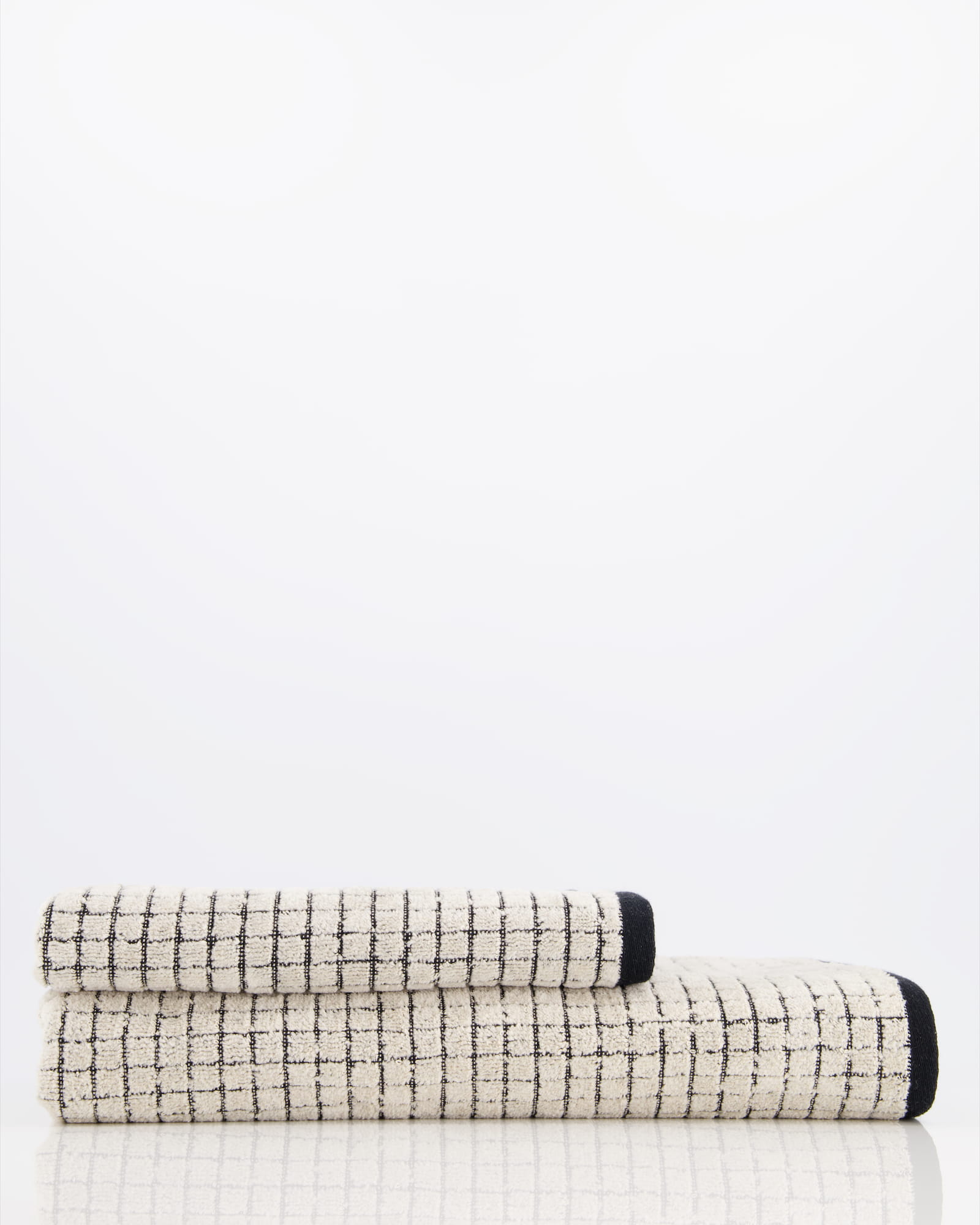 Möve - Eden - Kästchenstruktur Velours - Farbe: natur - 081 (1-0156/5021) - Handtuch 50x100 cm