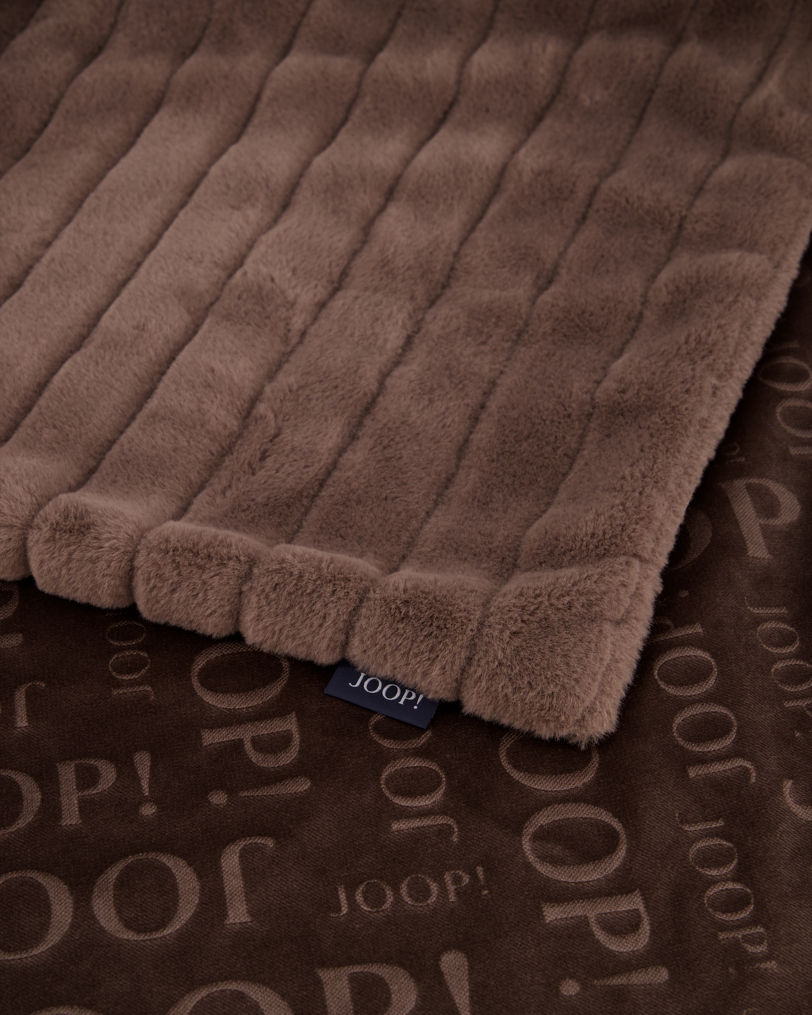 JOOP! Plaid Glam - Größe: 130x170 cm - Farbe: Umbra - 020