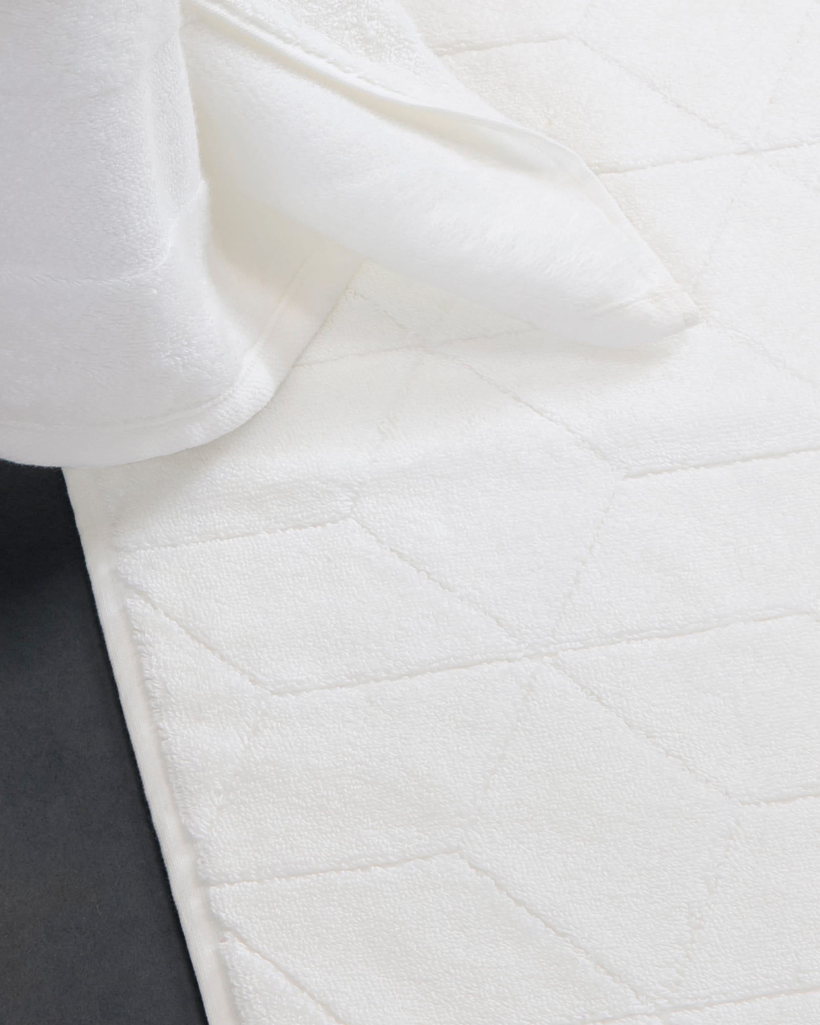 Villeroy & Boch Badematte Carré 2553 - 50x80 cm - Farbe: brilliant white - 600