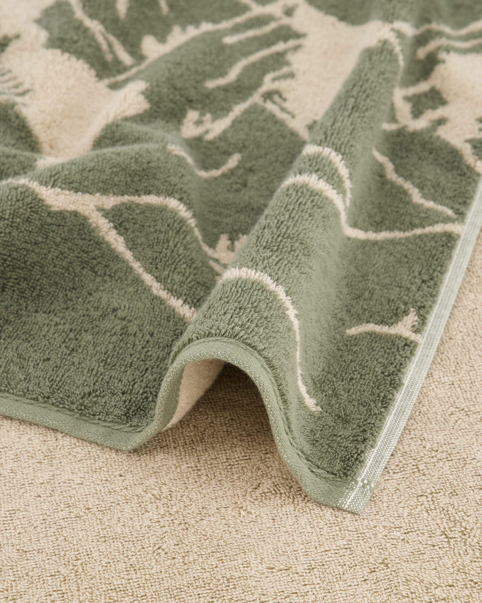 Cawö Handtücher Alpenchic Edition Berge 6269 zirbe - 43 - Handtuch 50x100 cm