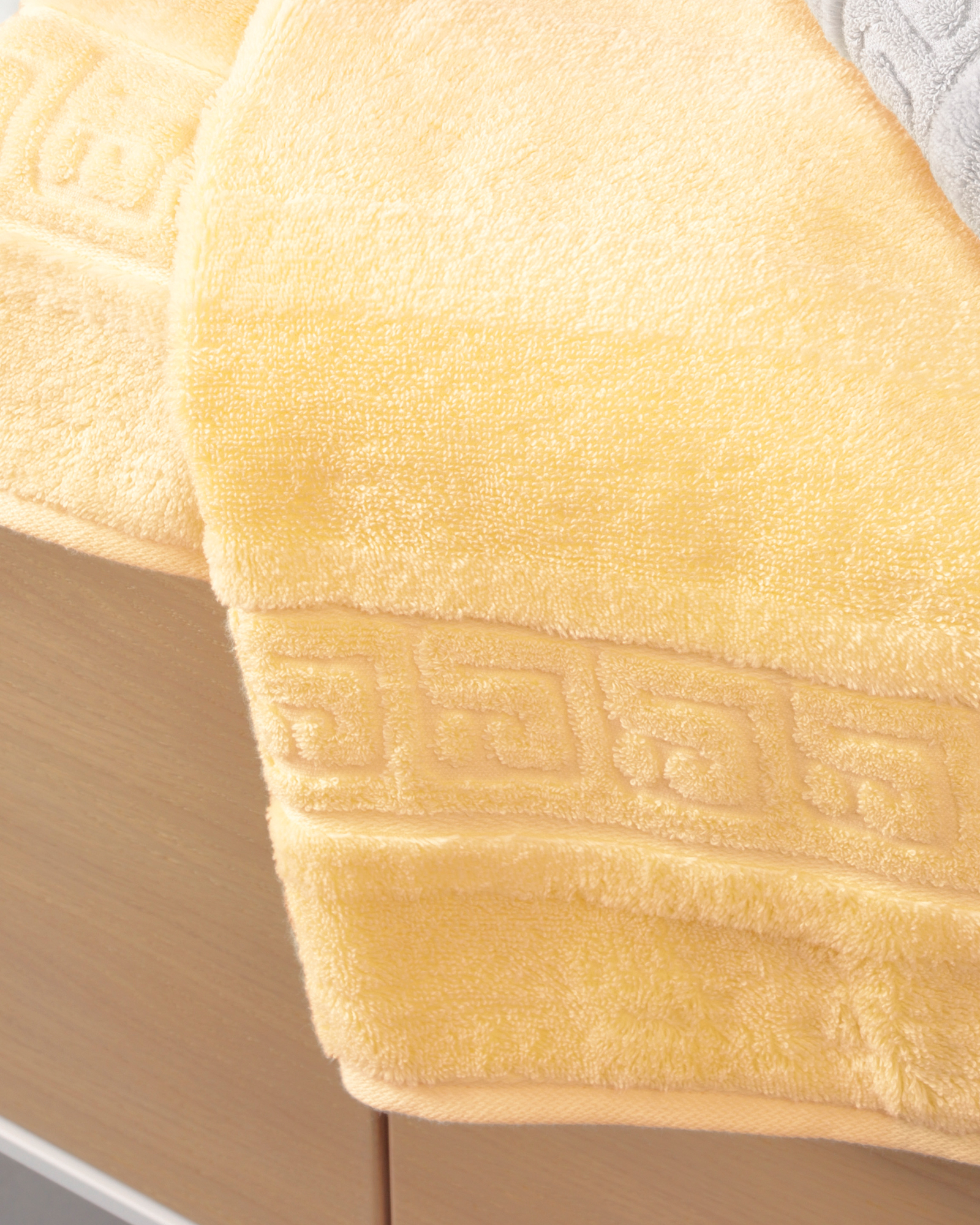 Cawö - Noblesse Uni 1001 - Farbe: melba - 315 - Duschtuch 80x160 cm
