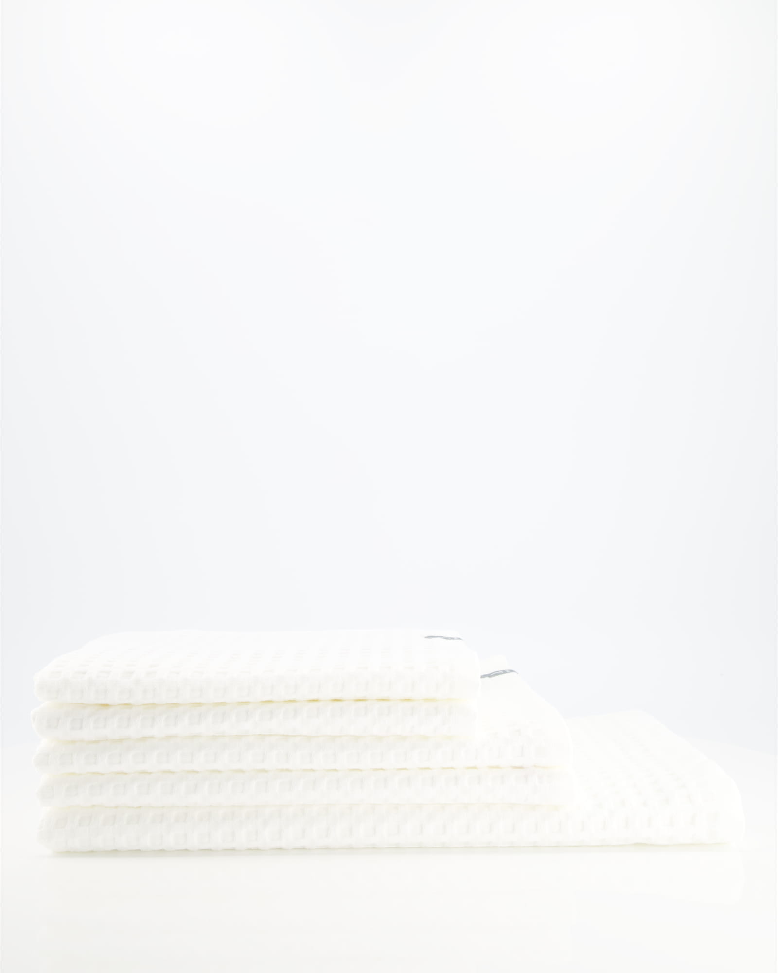 Möve - Waffelpiquée - Farbe: snow - 001 (1-0605/8762) - Handtuch 50x100 cm