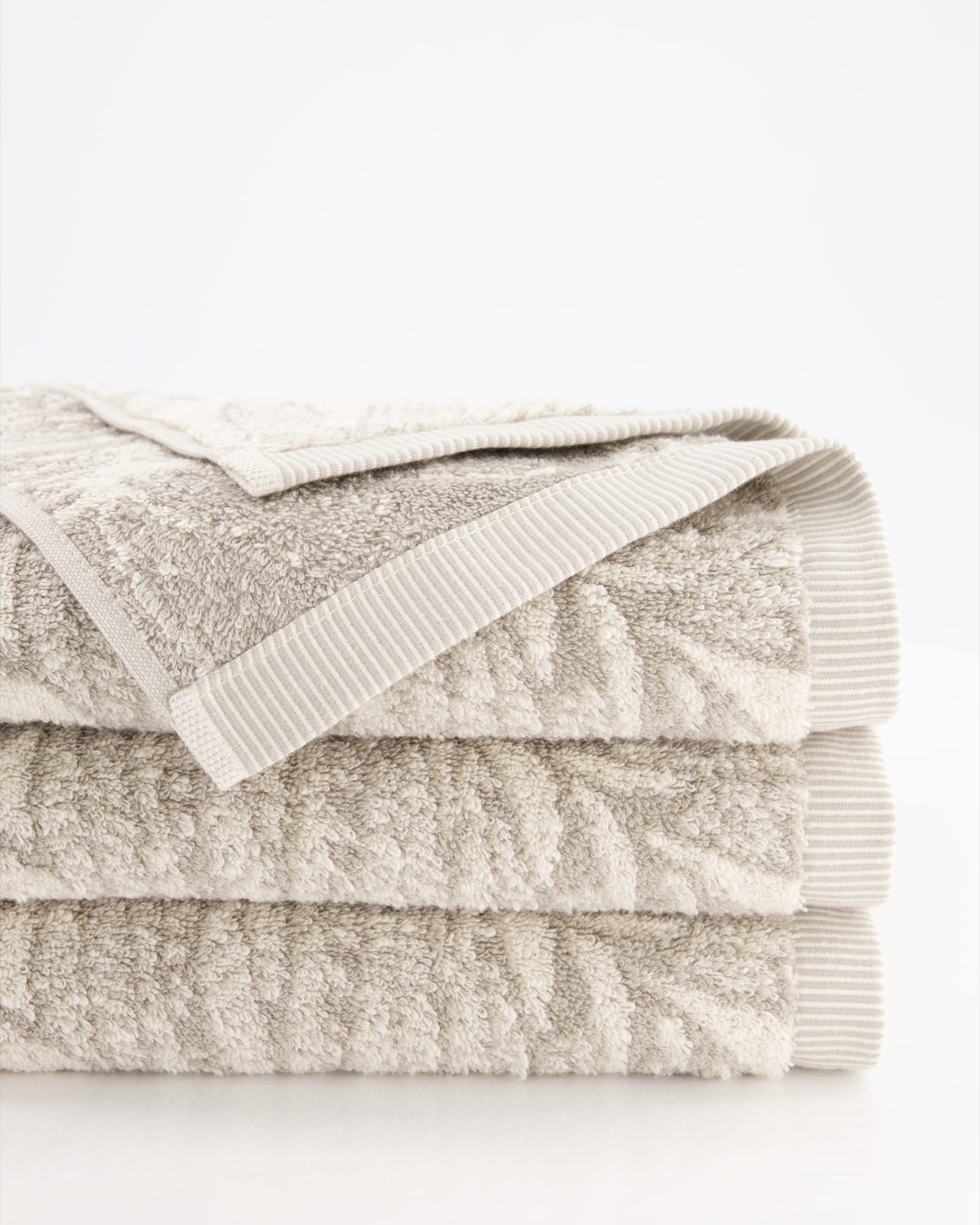 Möve Handtücher Brooklyn Botanic nature/cashmere - 071 - Handtuch 50x100 cm