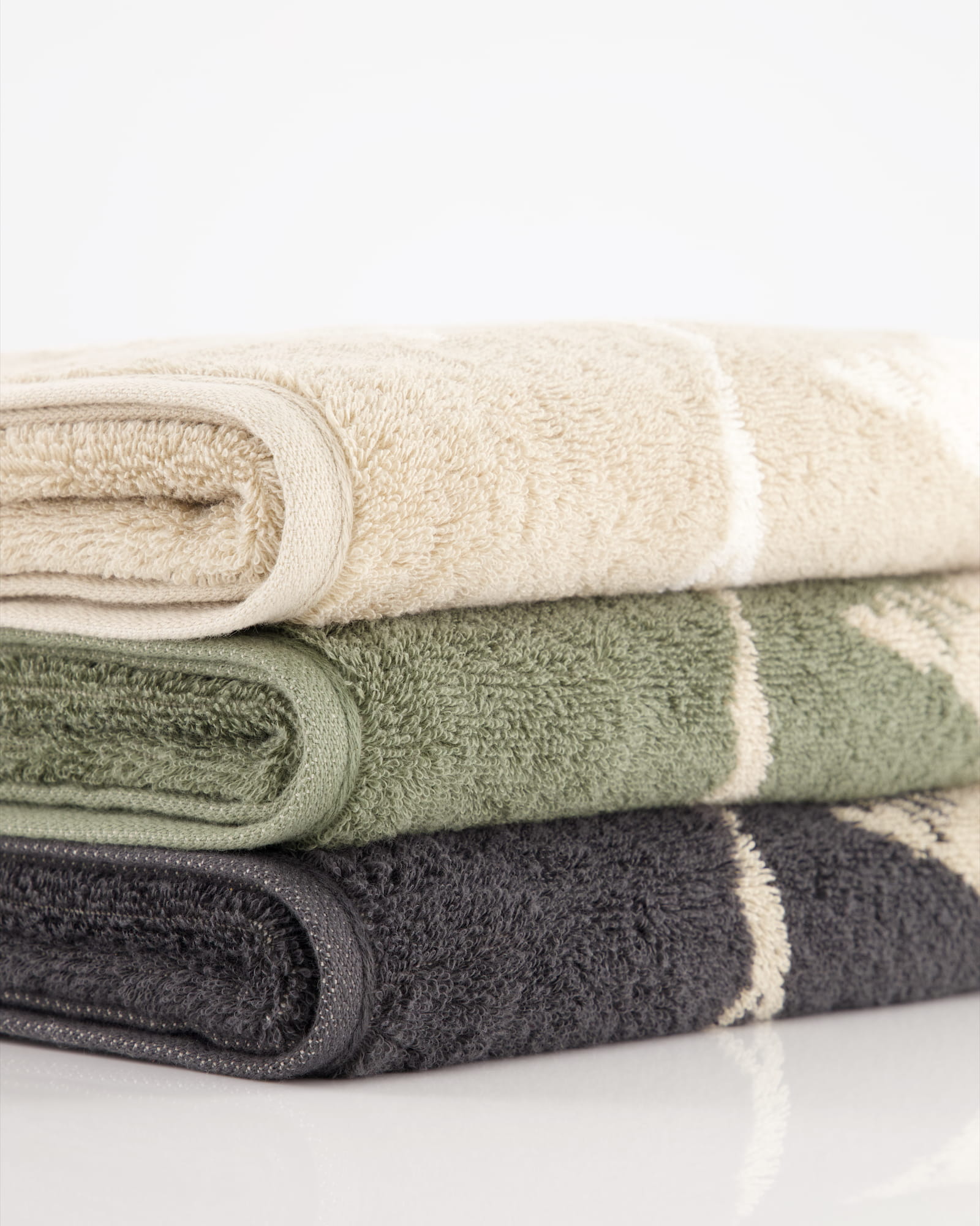 Cawö Handtücher Alpenchic Edition Berge 6269 zirbe - 43 - Handtuch 50x100 cm