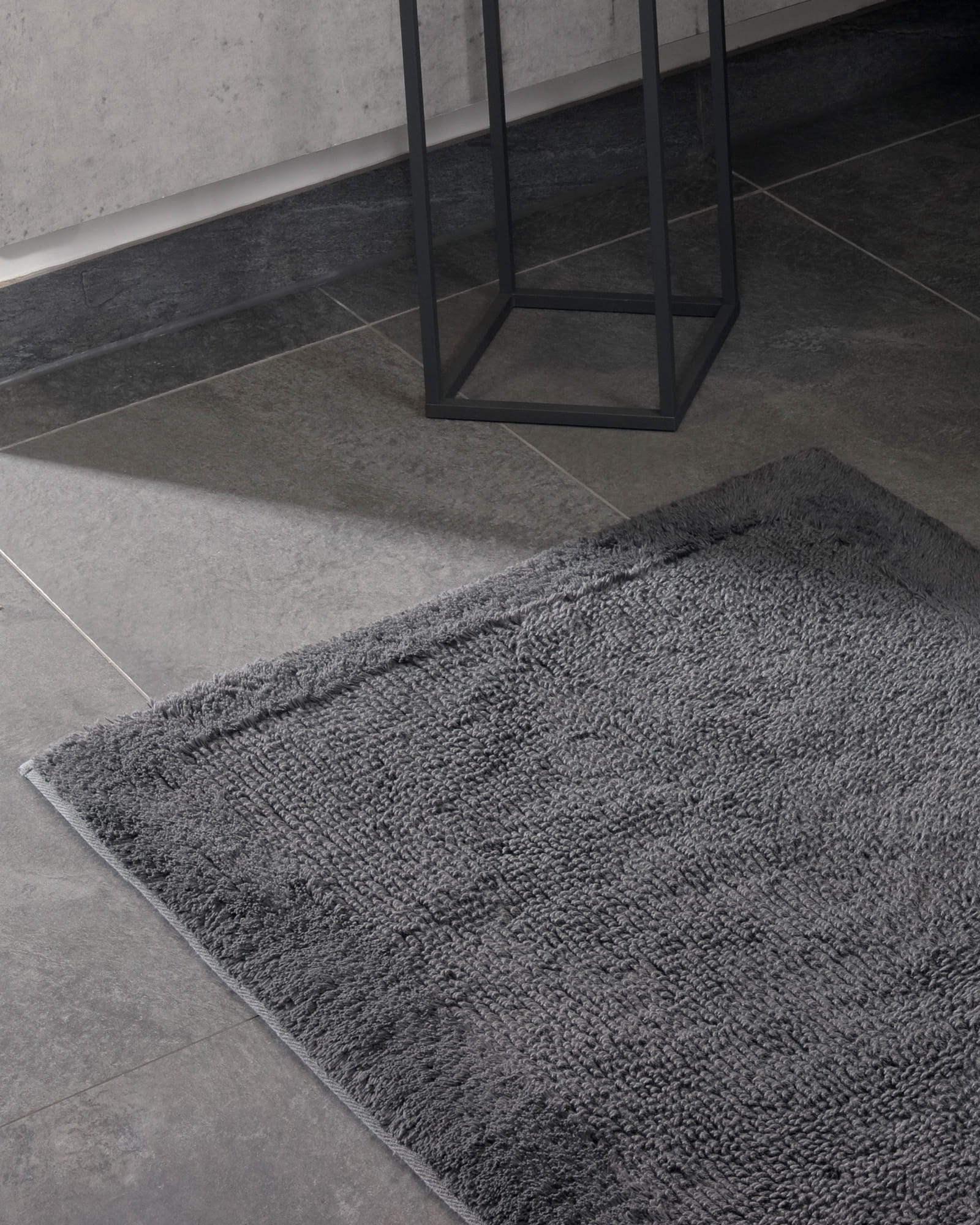 Villeroy & Boch - Badteppich Coordinates Charisma 2555 - Farbe: graphite - 774 - 60x60 cm