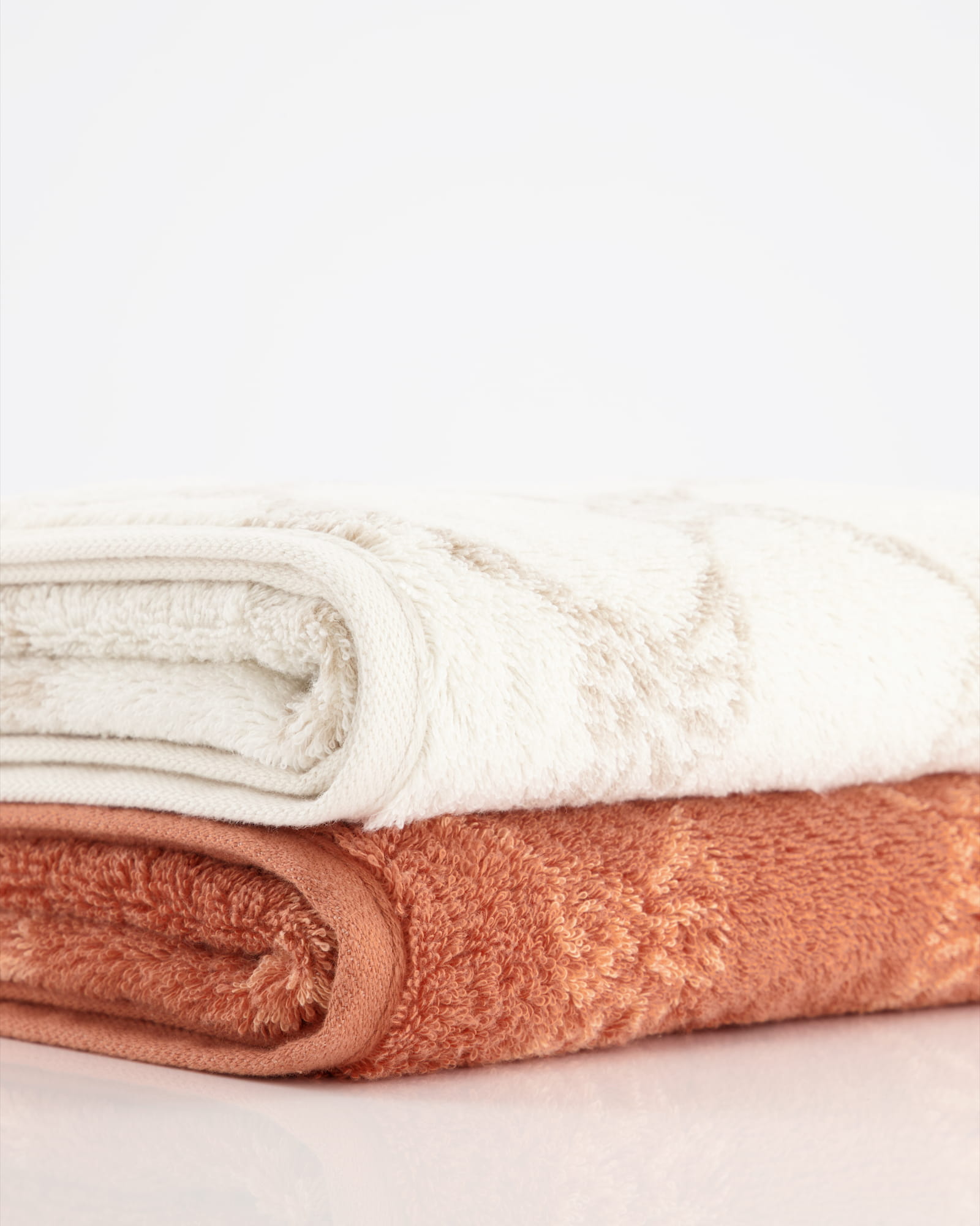 JOOP! Classic - Cornflower 1611 - Farbe: Creme - 36 - Duschtuch 80x150 cm