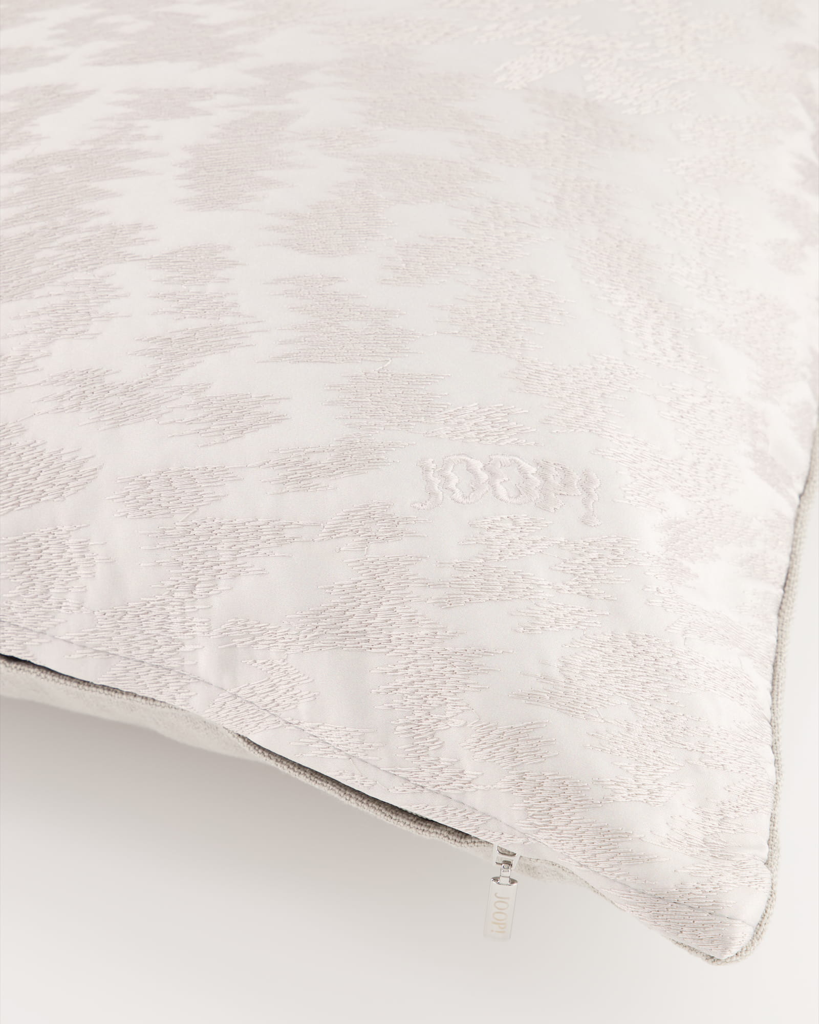 JOOP! Kissenhüllen Spirit Silber - 010