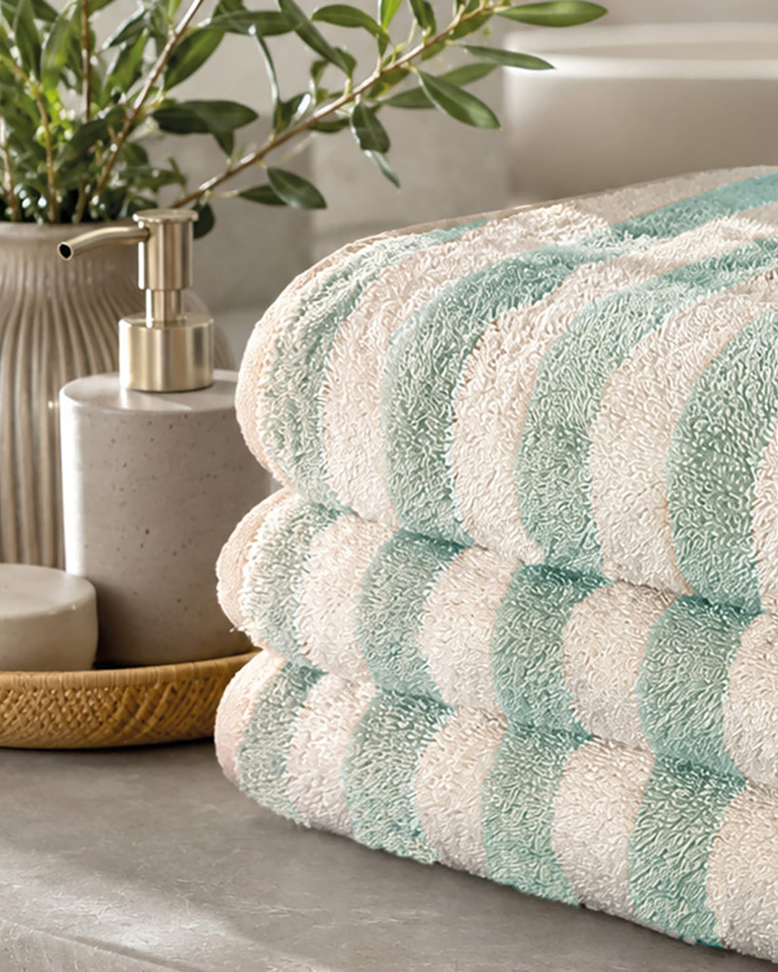 Cawö Handtücher BLACK SALE Stripes 6304 salbei/natur - 43