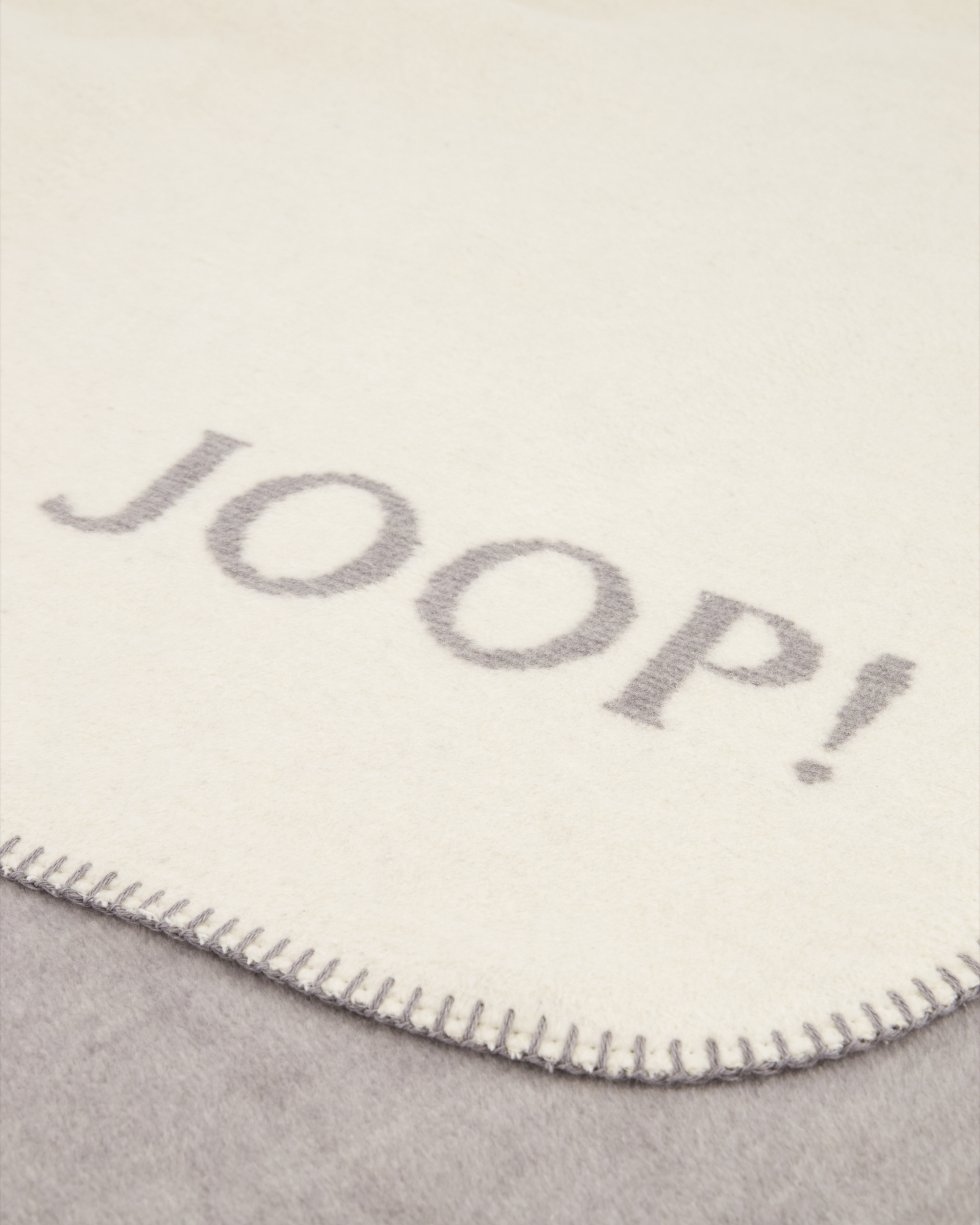 JOOP! Wohndecke Melange-Doubleface - Größe: 150x200 cm - Farbe: Natur-Silber