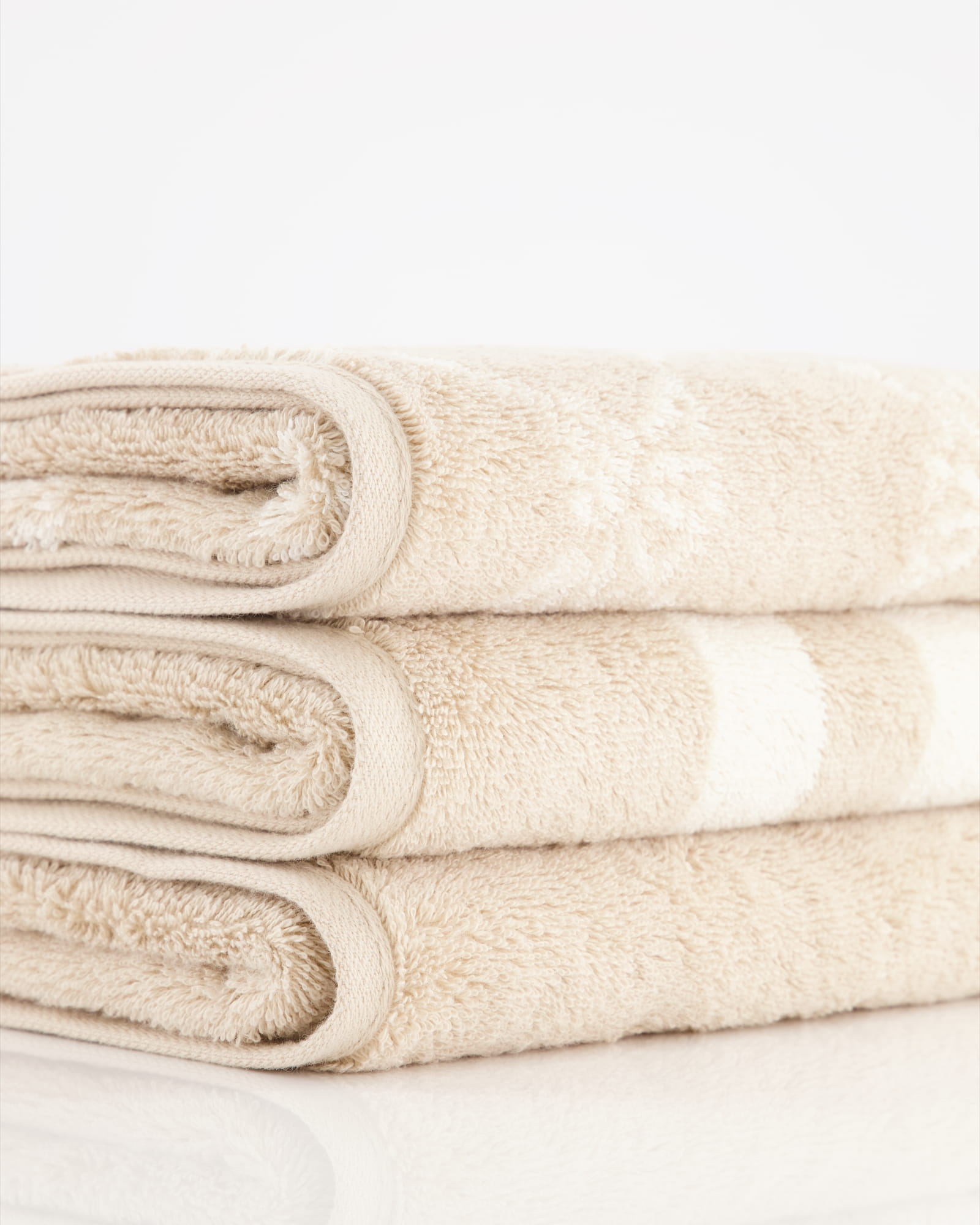JOOP! Classic - Doubleface 1600 - Farbe: Sand - 30 - Handtuch 50x100 cm