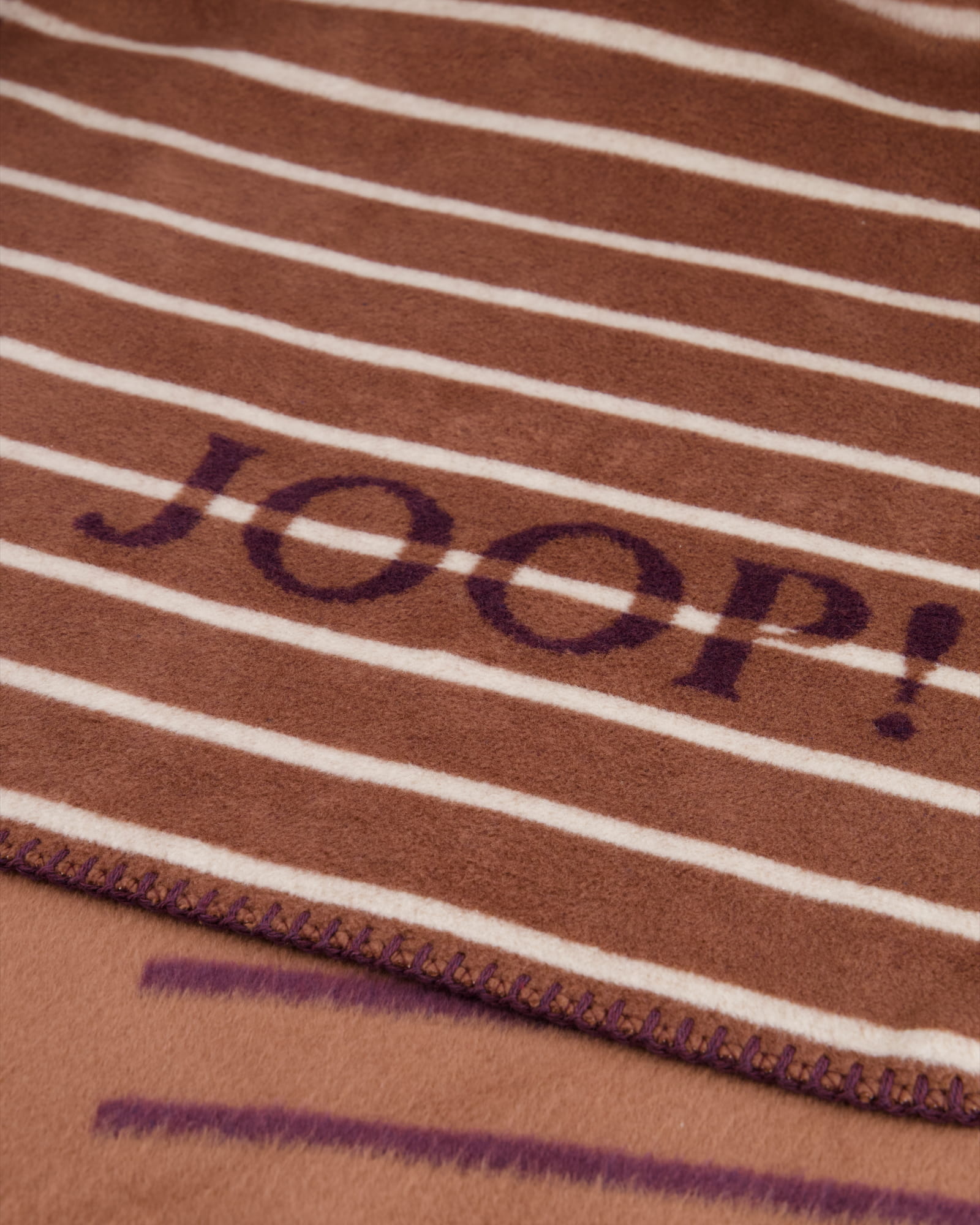 JOOP! Wohndecken Divided Karamell - 150x200 cm