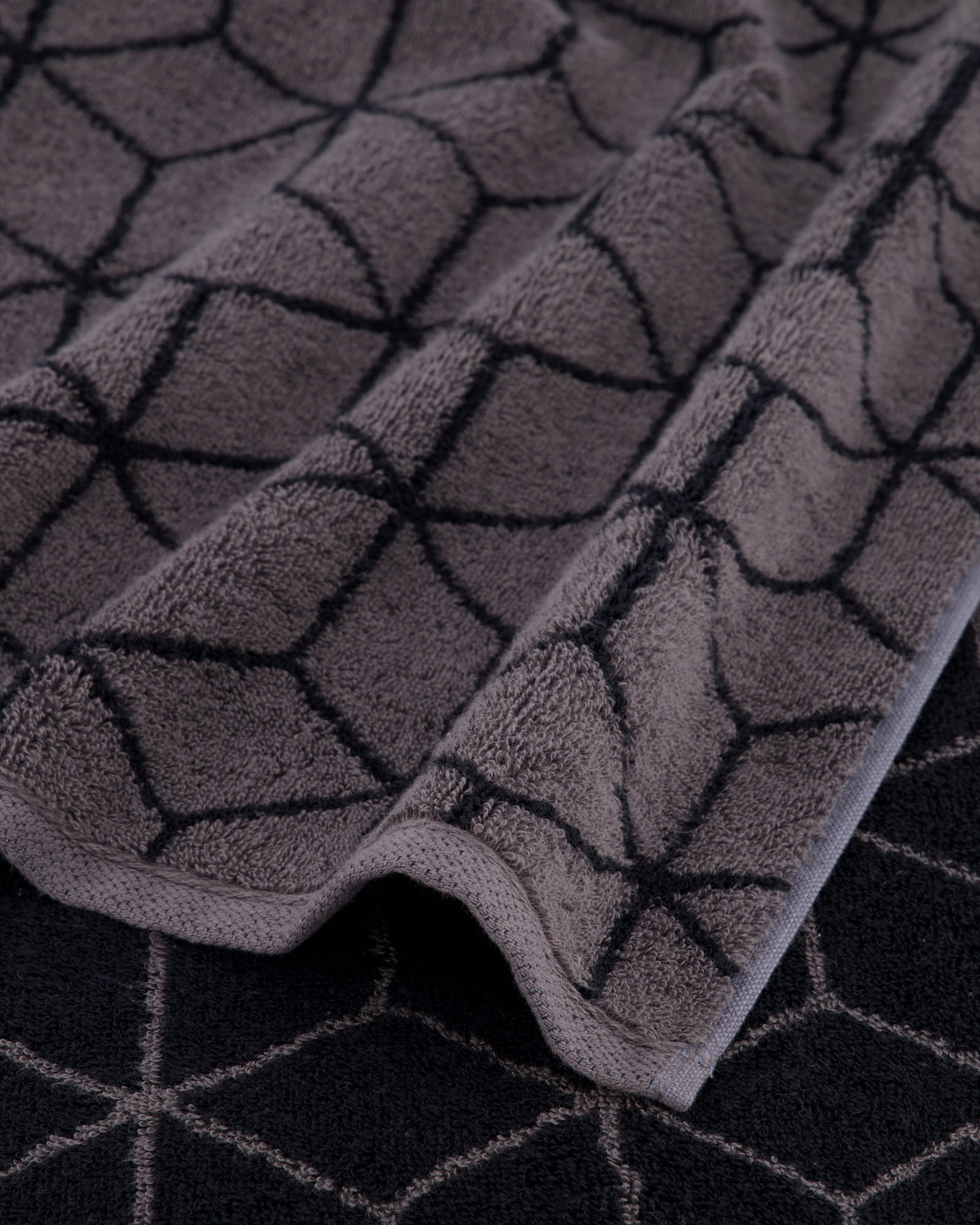 Villeroy & Boch Handtücher Coordinates Carré 2557 - Farbe: graphite - 79 - Handtuch 50x100 cm