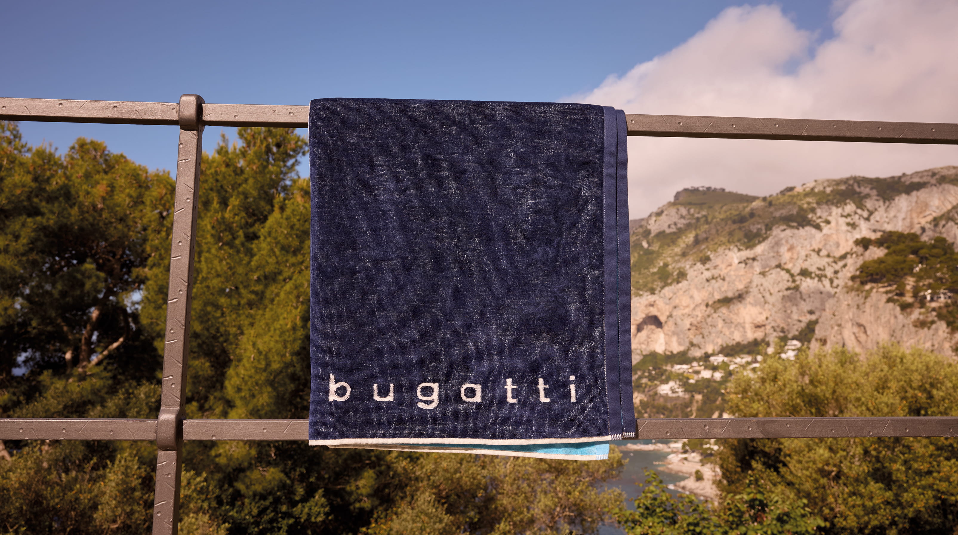 Bugatti Handtücher & Bademäntel