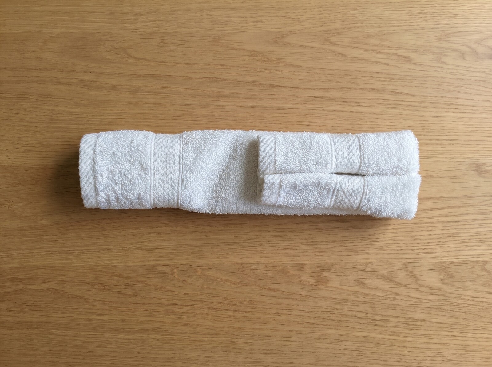 Schritt 4: ein Drittel der Rolle zur Mitte gefaltet