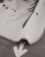 Cawö Wohndecken WINTER EDITION Tannen 62730 - Farbe: stein/anthrazit - 70 - 150x200 cm