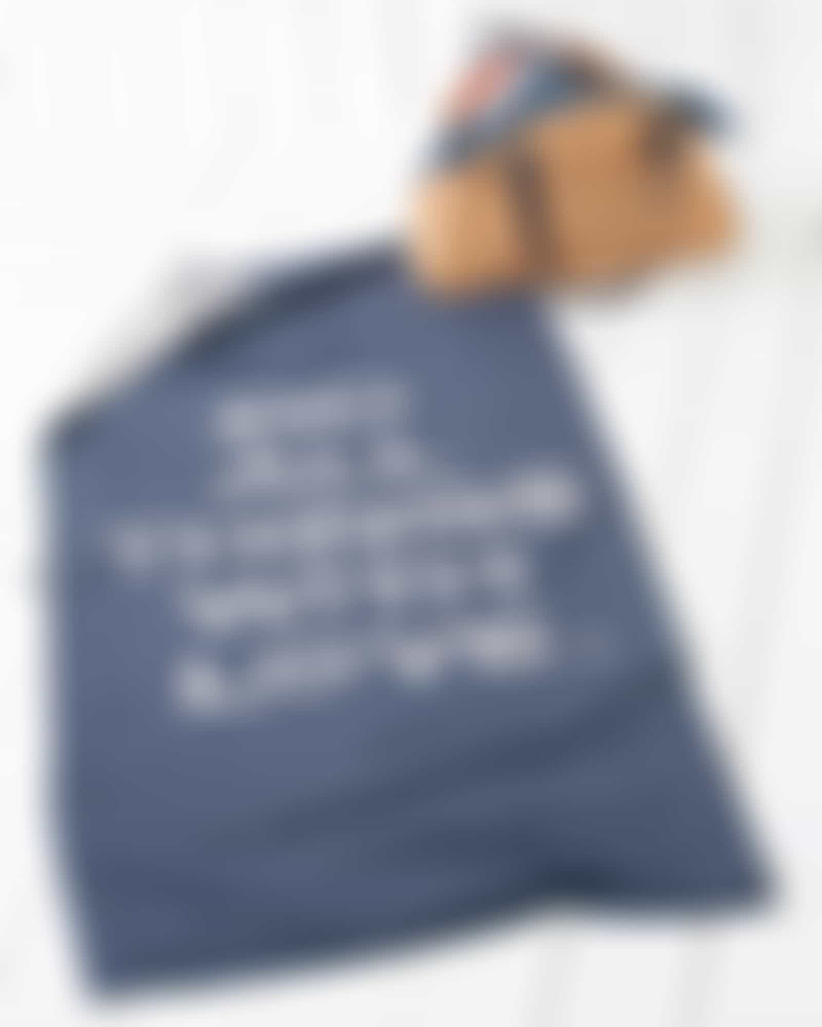 Cawö Strandtuch Campus DO ALL THINGS WITH LOVE 840 - 70x180 cm - Farbe: nachtblau - 17 - 70x180 cm Detailbild 1 Cawö Strandtuch Campus DO ALL THINGS WITH LOVE 840 - 70x180 cm - Farbe: nachtblau - 17 - 70x180 cm Detailbild 1