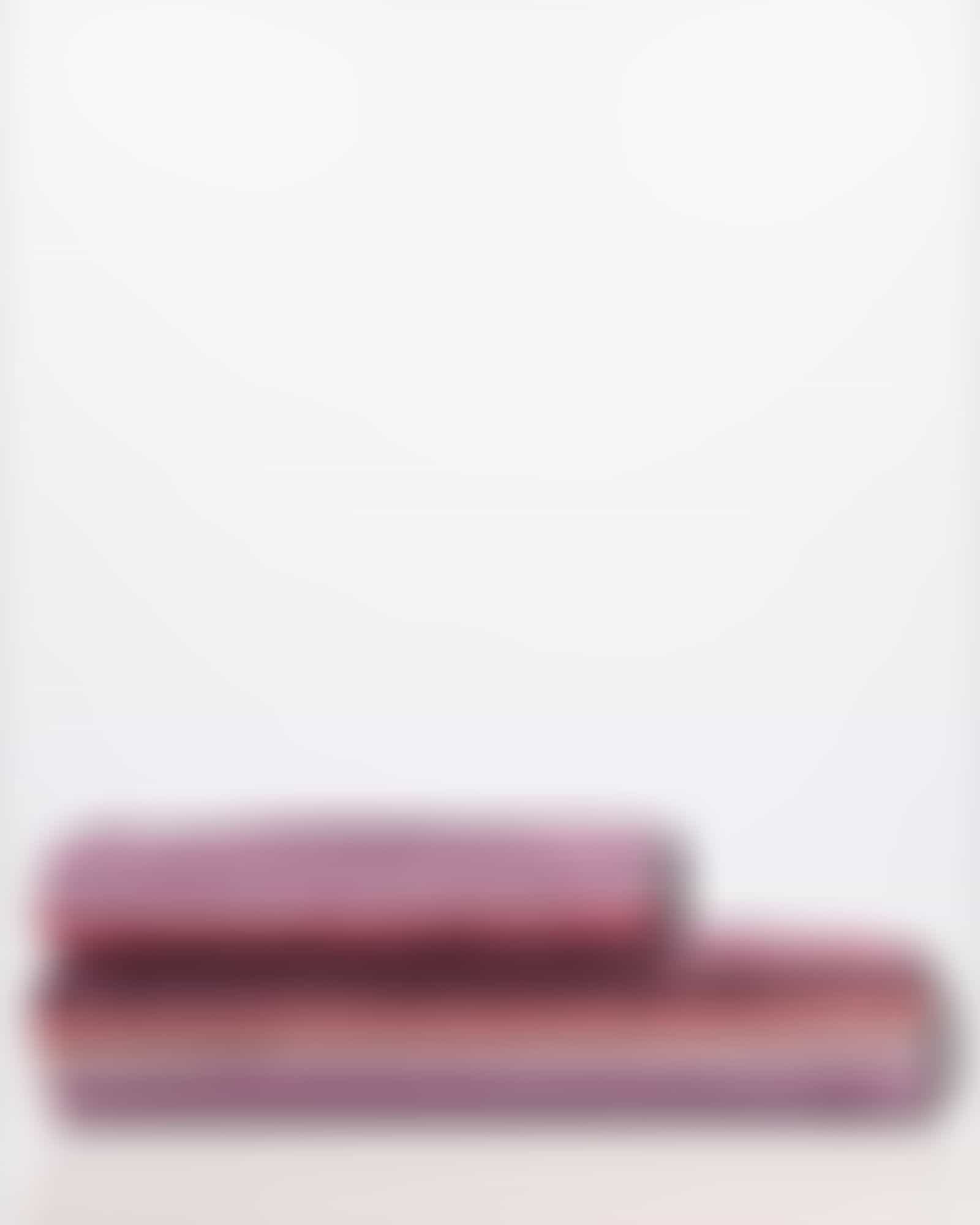 Cawö - Remake Streifen 2020 - Farbe: beere-multicolor - 17 - Duschtuch 70x140 cm Detailbild 3 Cawö - Remake Streifen 2020 - Farbe: beere-multicolor - 17 - Duschtuch 70x140 cm Detailbild 3