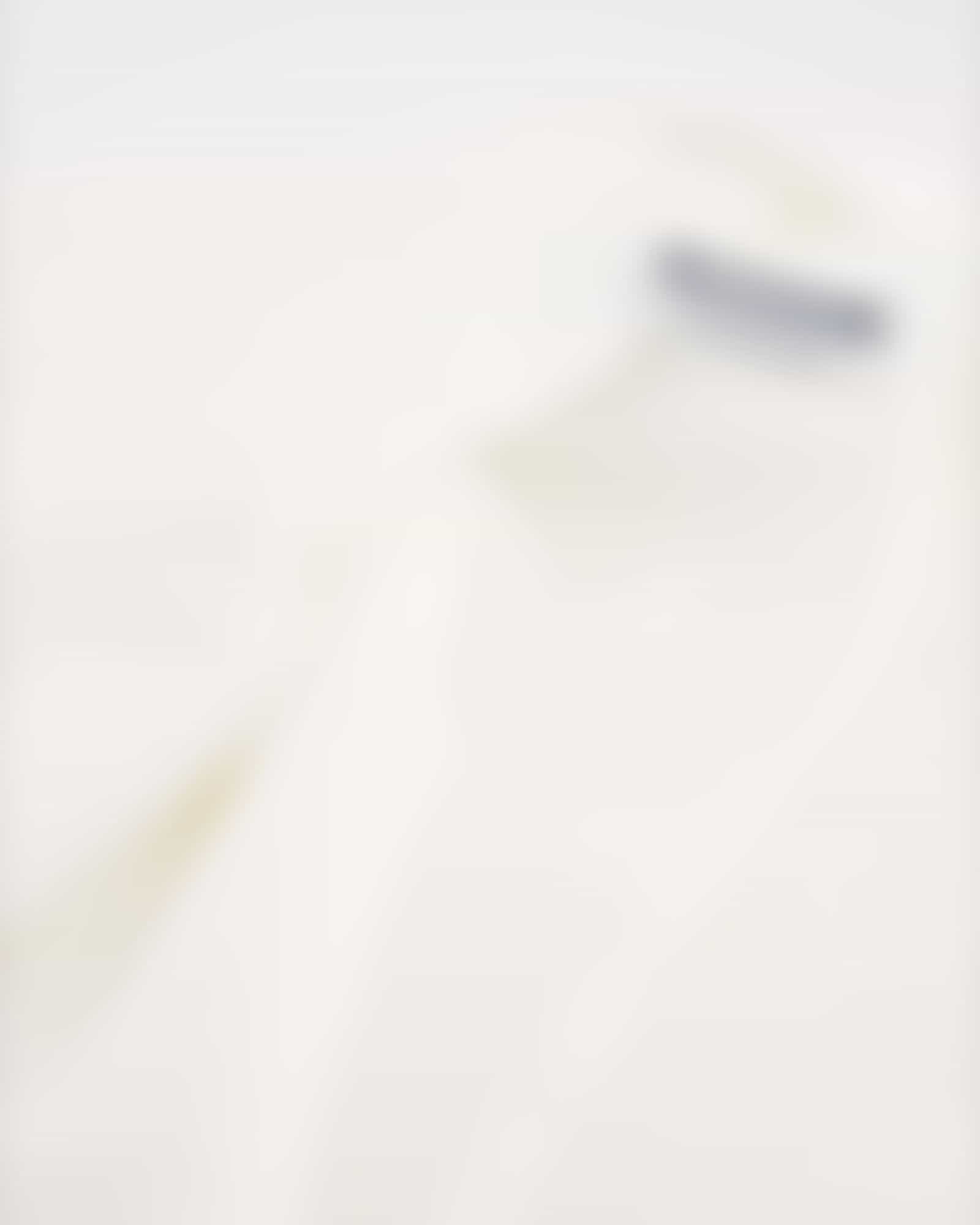 frottana Saunatücher Pearl - Farbe: snow - 901 - 80x200 cm Detailbild 3 frottana Saunatücher Pearl - Farbe: snow - 901 - 80x200 cm Detailbild 3