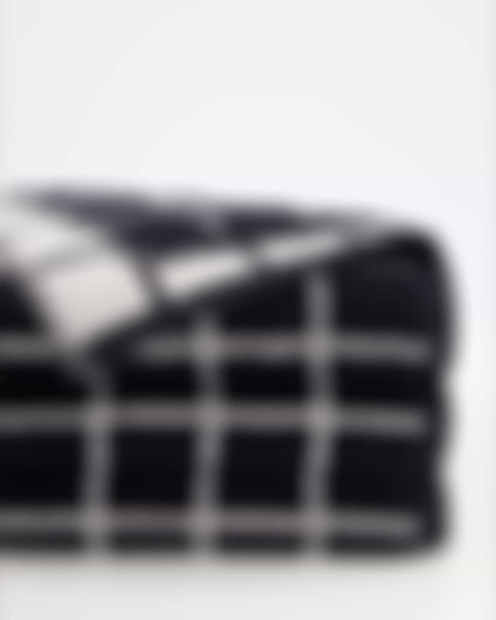 Cawö Zoom Karo 123 - Farbe: schwarz - 97 - Handtuch 50x100 cm Detailbild 2 Cawö Zoom Karo 123 - Farbe: schwarz - 97 - Handtuch 50x100 cm Detailbild 2