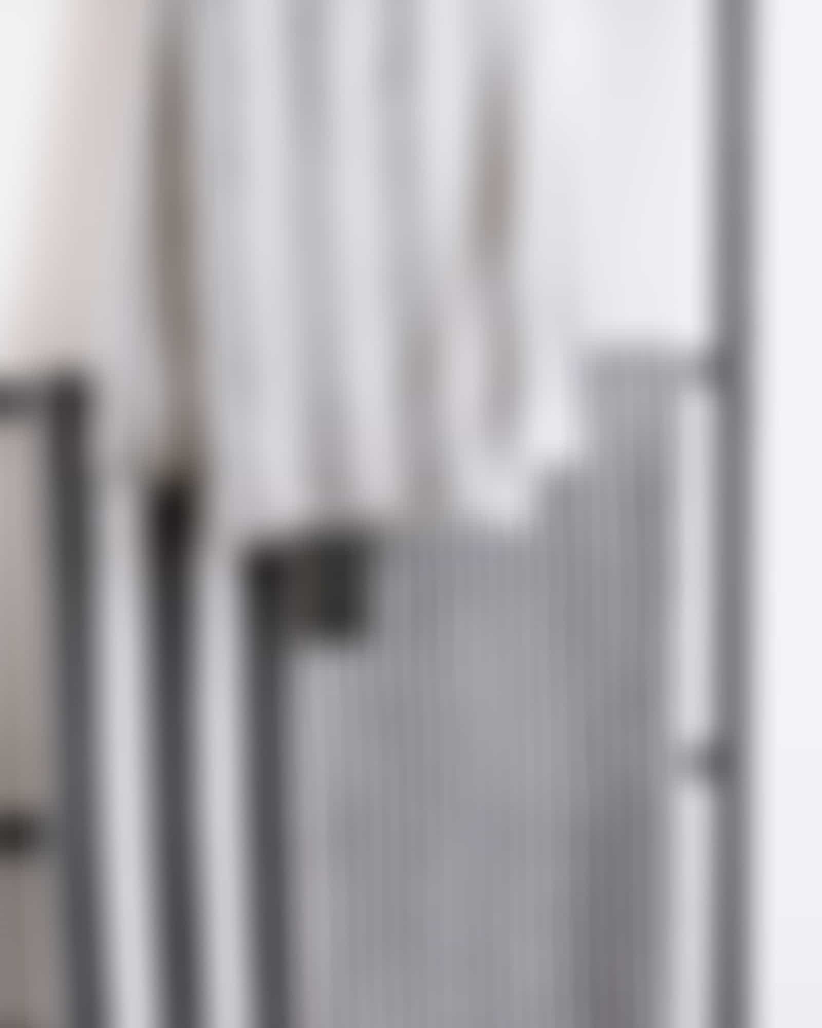 Cawö Black Sale Wendestreifen 186 - Farbe: anthrazit - 77 Handtuch 50x100 cm Detailbild 3 Cawö Black Sale Wendestreifen 186 - Farbe: anthrazit - 77 Handtuch 50x100 cm Detailbild 3