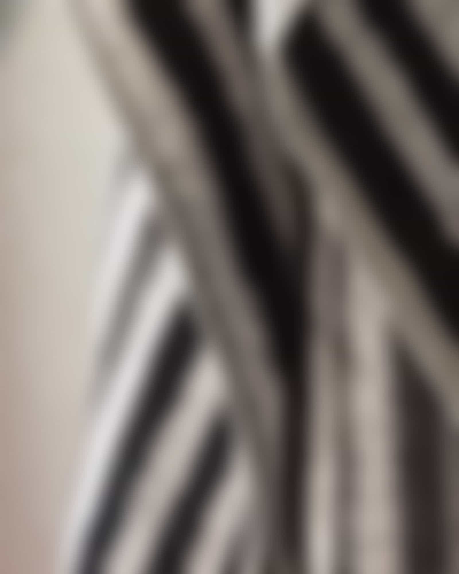 Cawö Handtücher Delight Streifen 6218 - Farbe: platin - 77 - Duschtuch 70x140 cm Detailbild 1