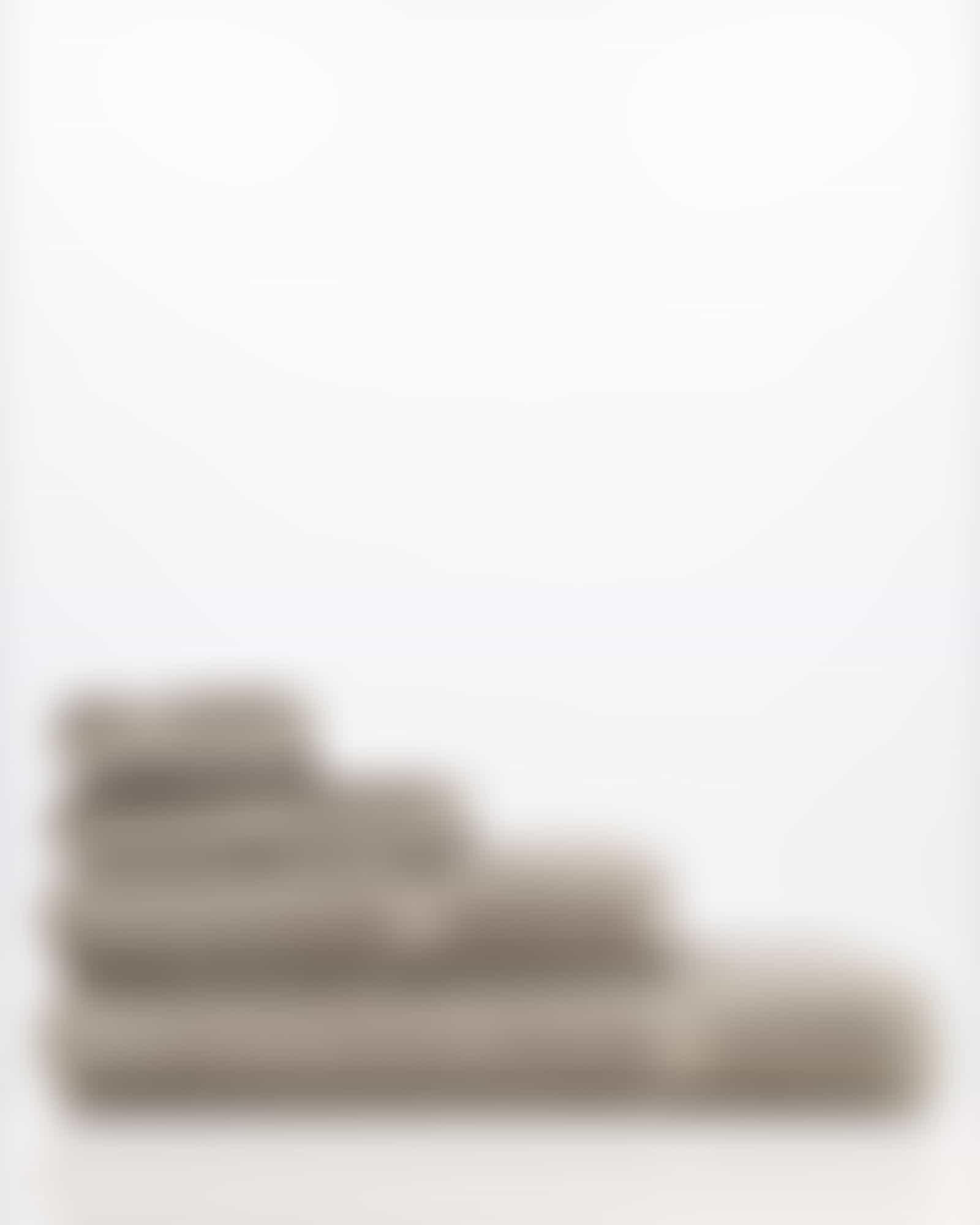 Vossen Handtücher Belief - Farbe: pepplestone - 7470 - Duschtuch 67x140 cm Detailbild 3 Vossen Handtücher Belief - Farbe: pepplestone - 7470 - Duschtuch 67x140 cm Detailbild 3