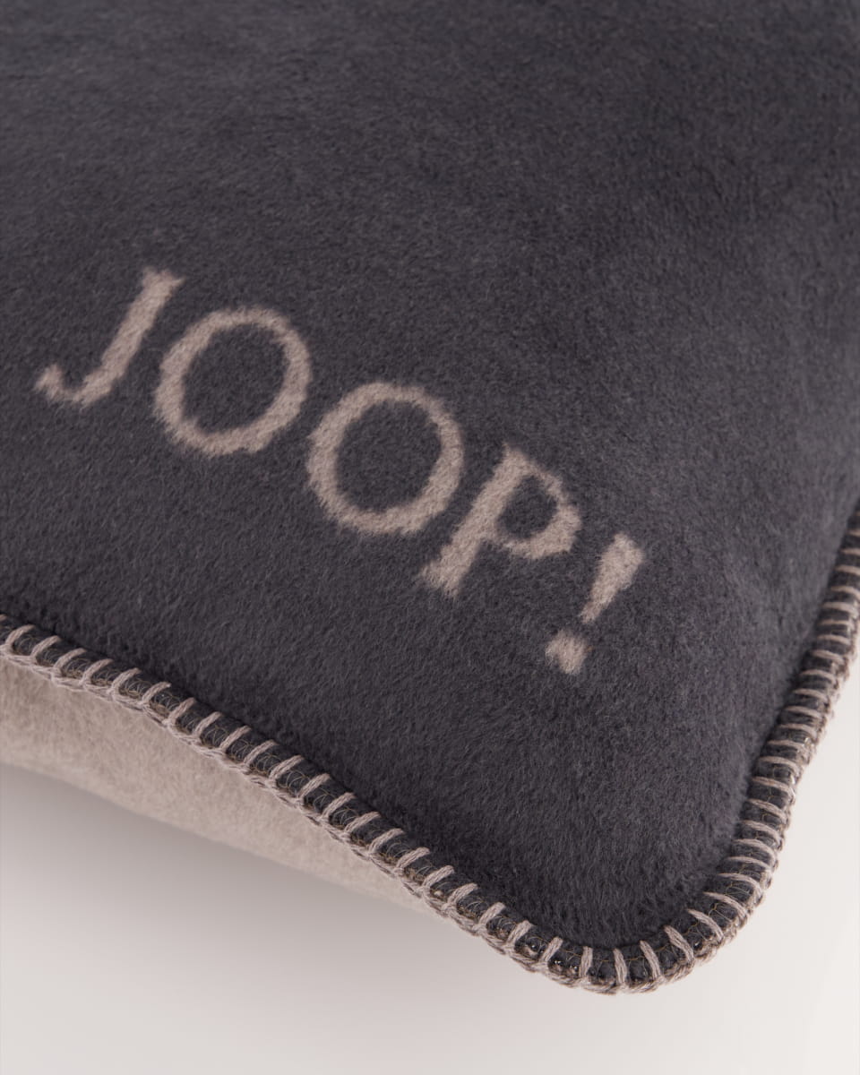 JOOP! Dekokssen Kssenhülle UN Doubleface 50x50 cm, Joop!-Buchstaben