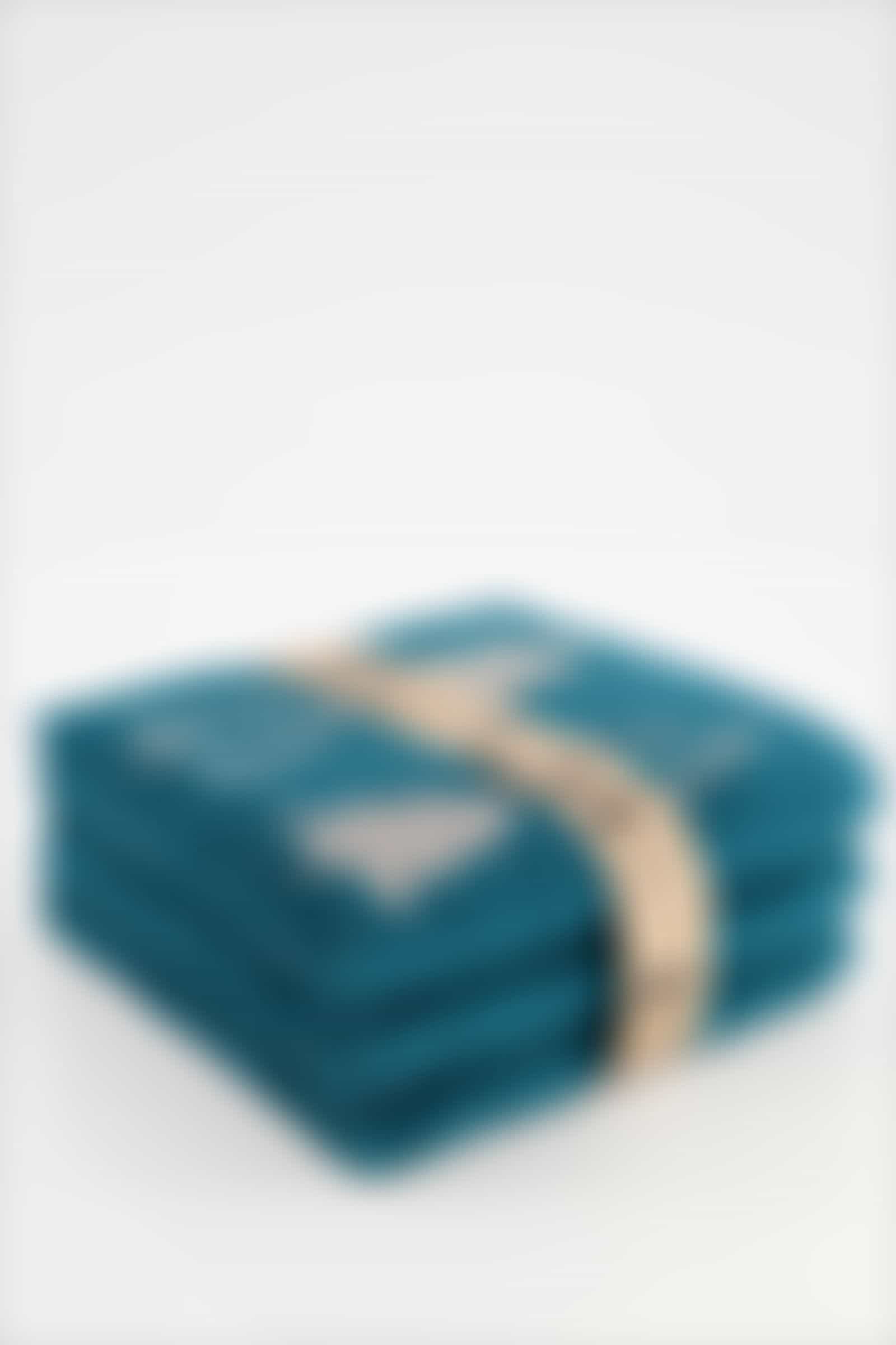 Cawö Christmas Edition Tannenbäume 958 - 3er Pack Seiftücher 30x30 cm - Farbe: smaragd - 44 Detailbild 2 Cawö Christmas Edition Tannenbäume 958 - 3er Pack Seiftücher 30x30 cm - Farbe: smaragd - 44 Detailbild 2