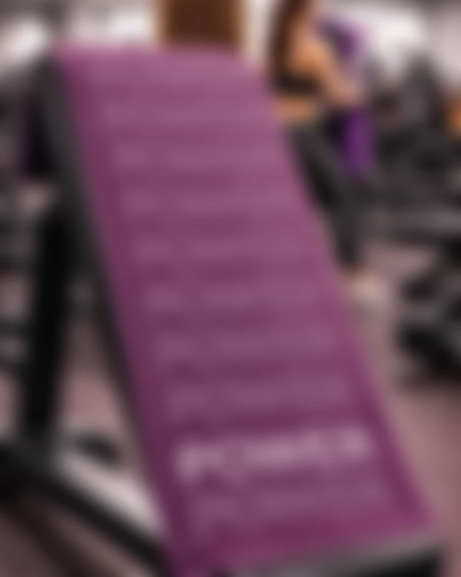 Cawö Fitness-Handtücher POWER 6293 - Farbe: purple - 88 - 50x130 cm Detailbild 3