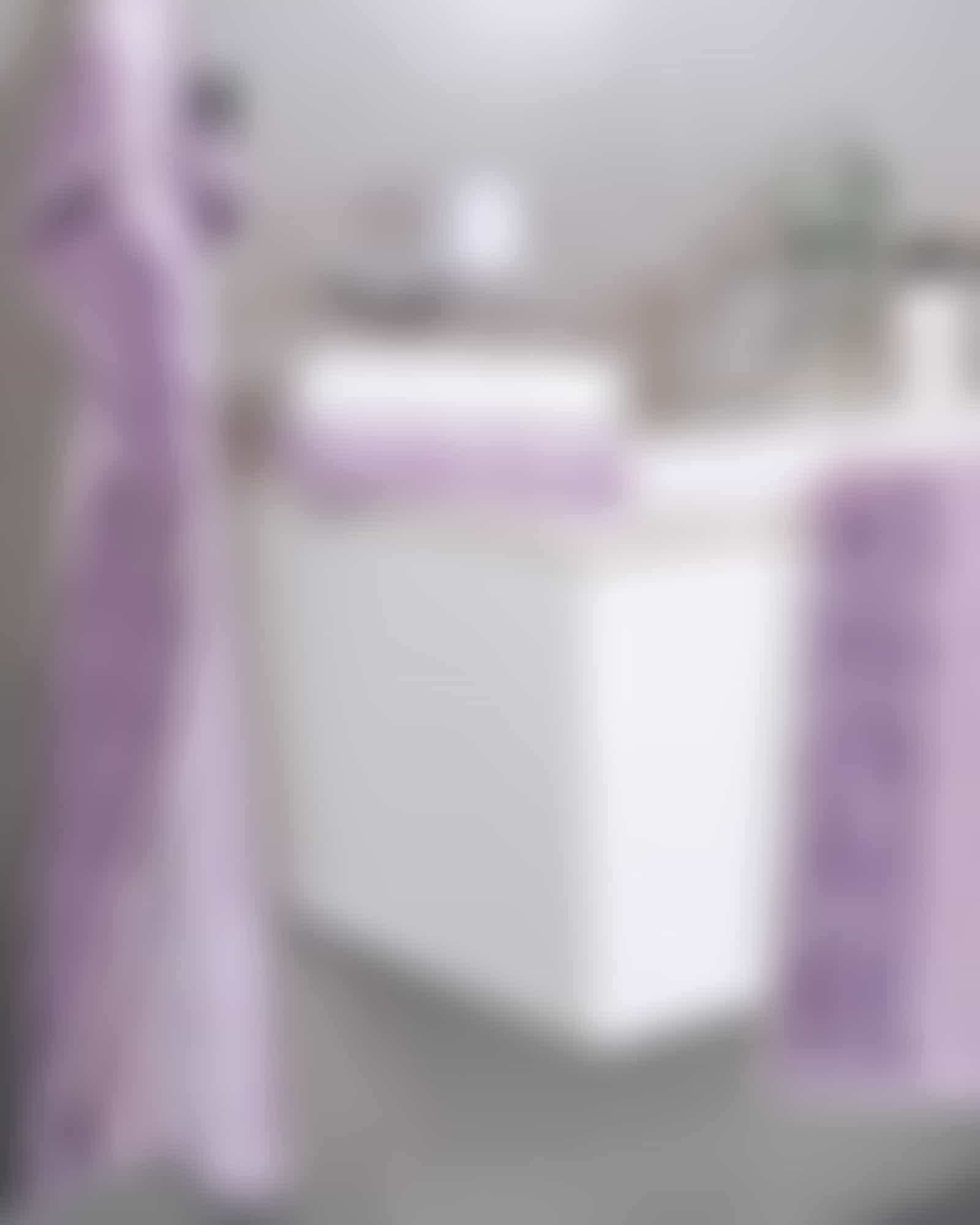 Cawö Noblesse Seasons Streifen 1083 - Farbe: lavendel - 88 - Waschhandschuh 16x22 cm Detailbild 1