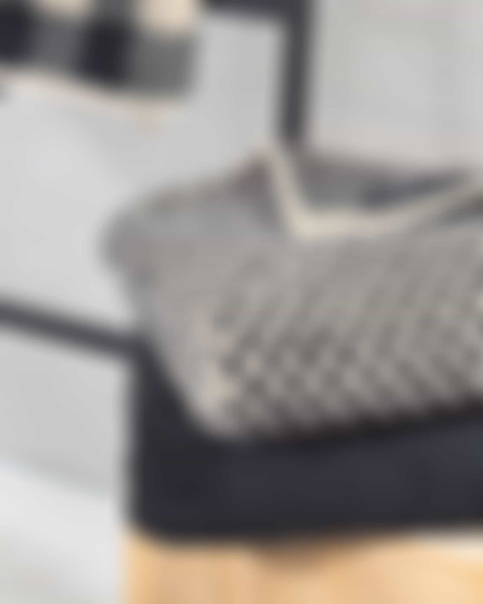 Cawö Handtücher Natural Allover 6215 - Farbe: natur-schwarz - 39 - Duschtuch 80x150 cm Detailbild 2 Cawö Handtücher Natural Allover 6215 - Farbe: natur-schwarz - 39 - Duschtuch 80x150 cm Detailbild 2
