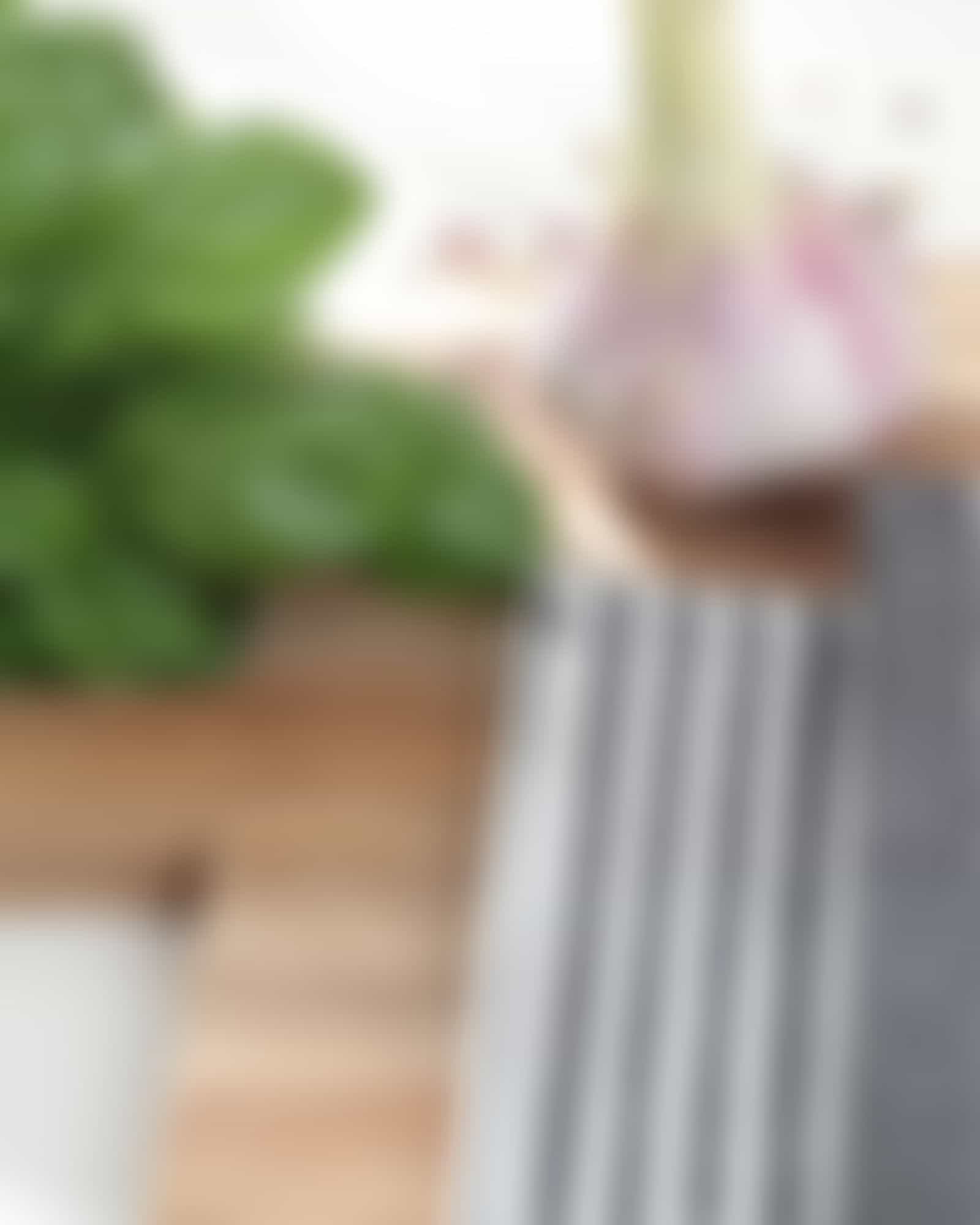Cawö Cuisine Zoom Streifen 121 - Geschirrtuch 50x700 cm - Farbe: schwarz - 97 - 50x70 cm Detailbild 3 Cawö Cuisine Zoom Streifen 121 - Geschirrtuch 50x700 cm - Farbe: schwarz - 97 - 50x70 cm Detailbild 3