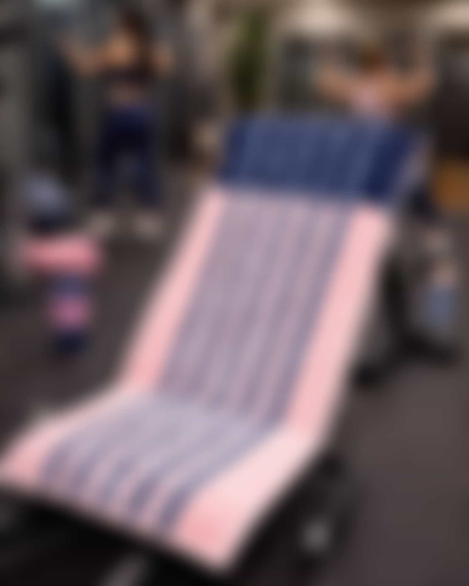 Cawö Fitness-Handtücher LEO STRIPE 6291 - Farbe: powder blue - 12 - 50x130 cm Detailbild 3