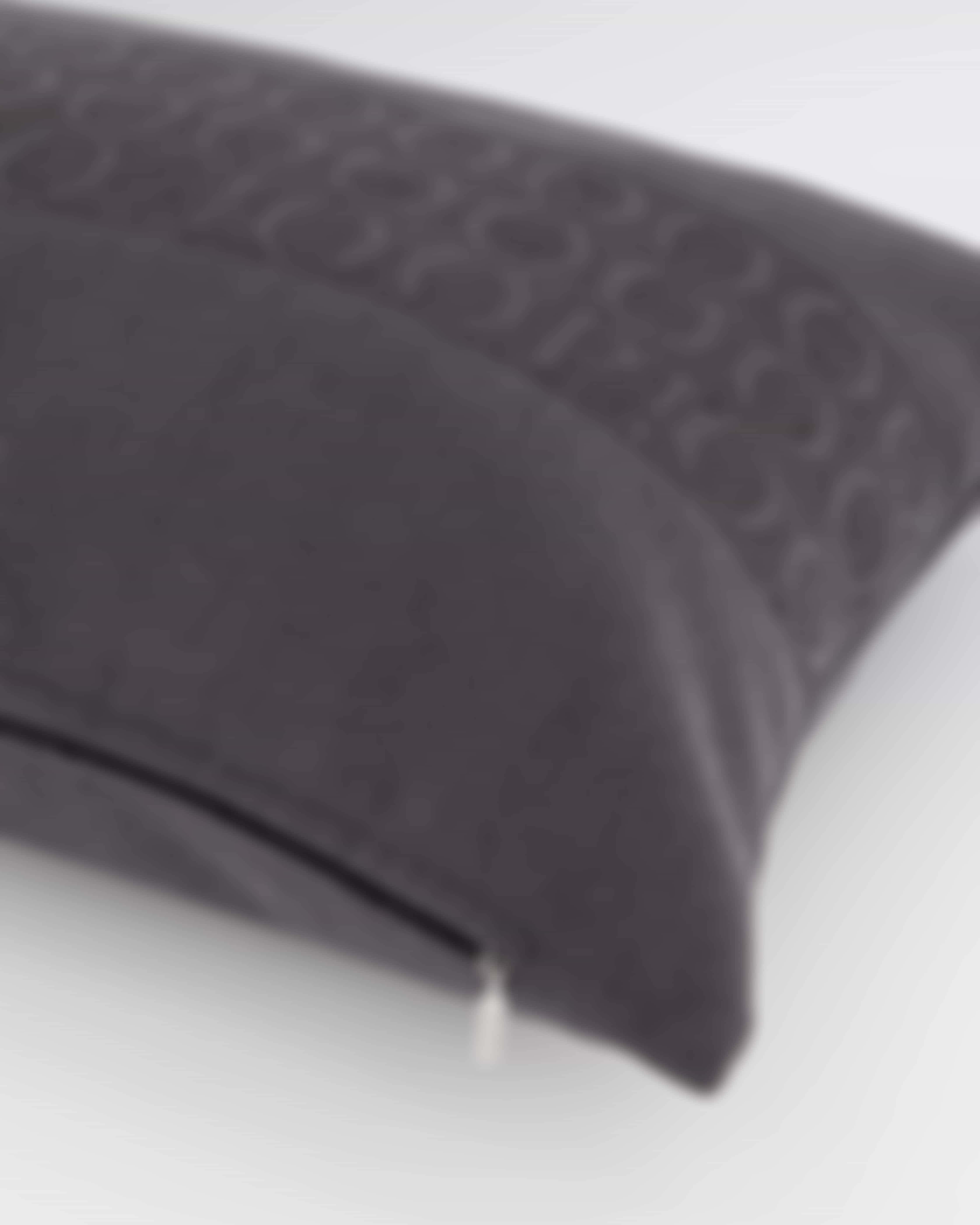 JOOP! Kissenhüllen Signature Stripes - Farbe: Anthrazit - 012 - 40x60 cm Detailbild 1