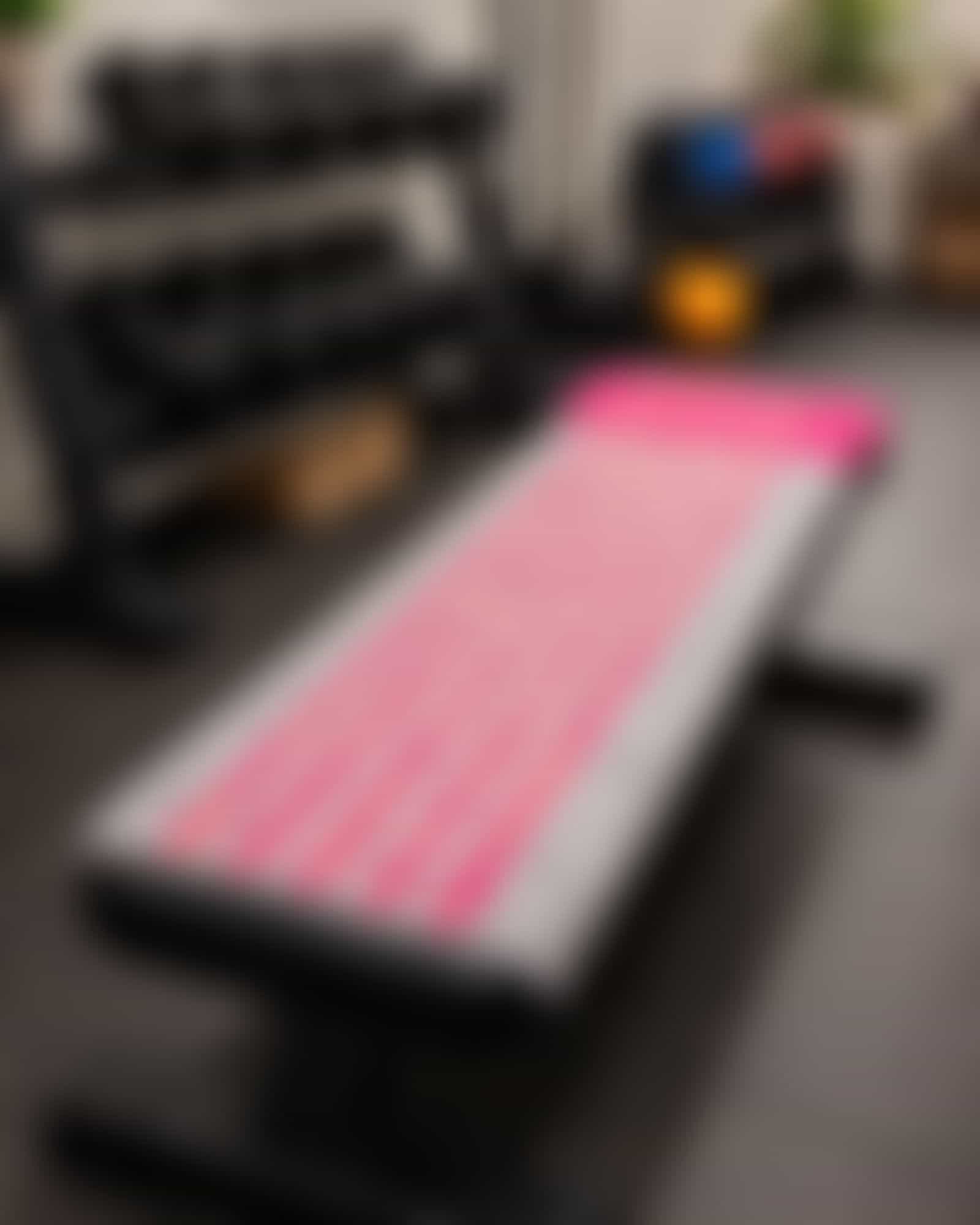 Cawö Fitness-Handtücher LEO STRIPE 6291 - Farbe: vibrant pink - 27 - 50x130 cm Detailbild 1